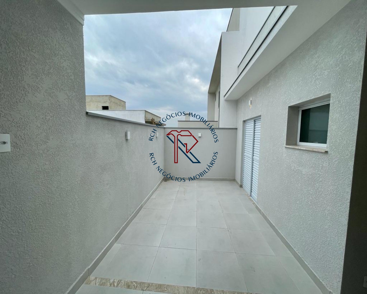 Casa condominio a venda com 03 quartos 109m² por R$590.000,00, Condomínio em Sorocaba-SP