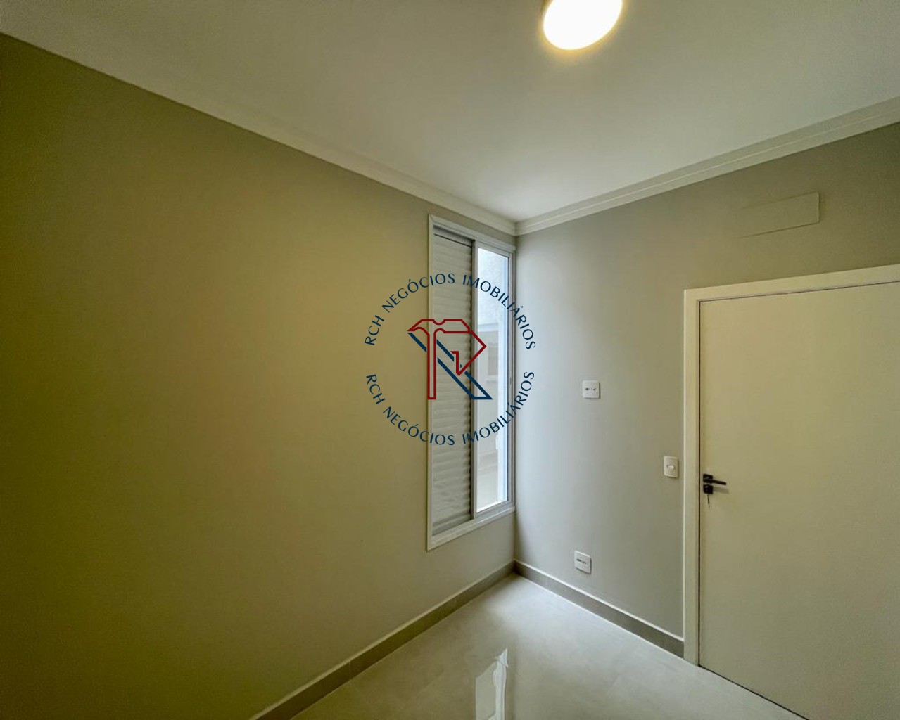 Casa condominio a venda com 03 quartos 109m² por R$590.000,00, Condomínio em Sorocaba-SP