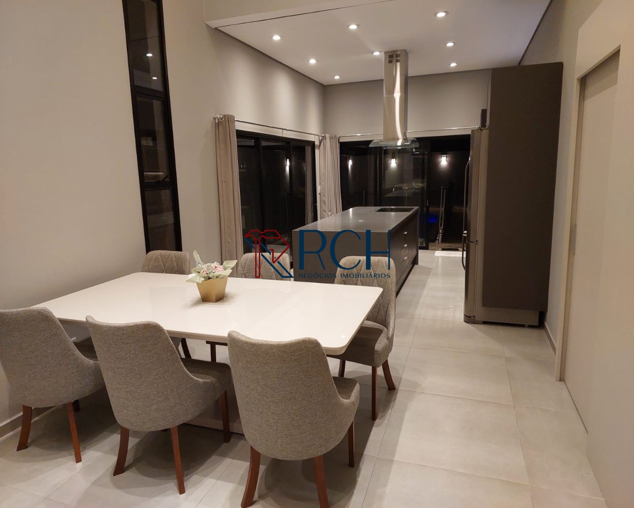 Casas de condomínio à venda em Jardim Portal da Primavera, Sorocaba - SP