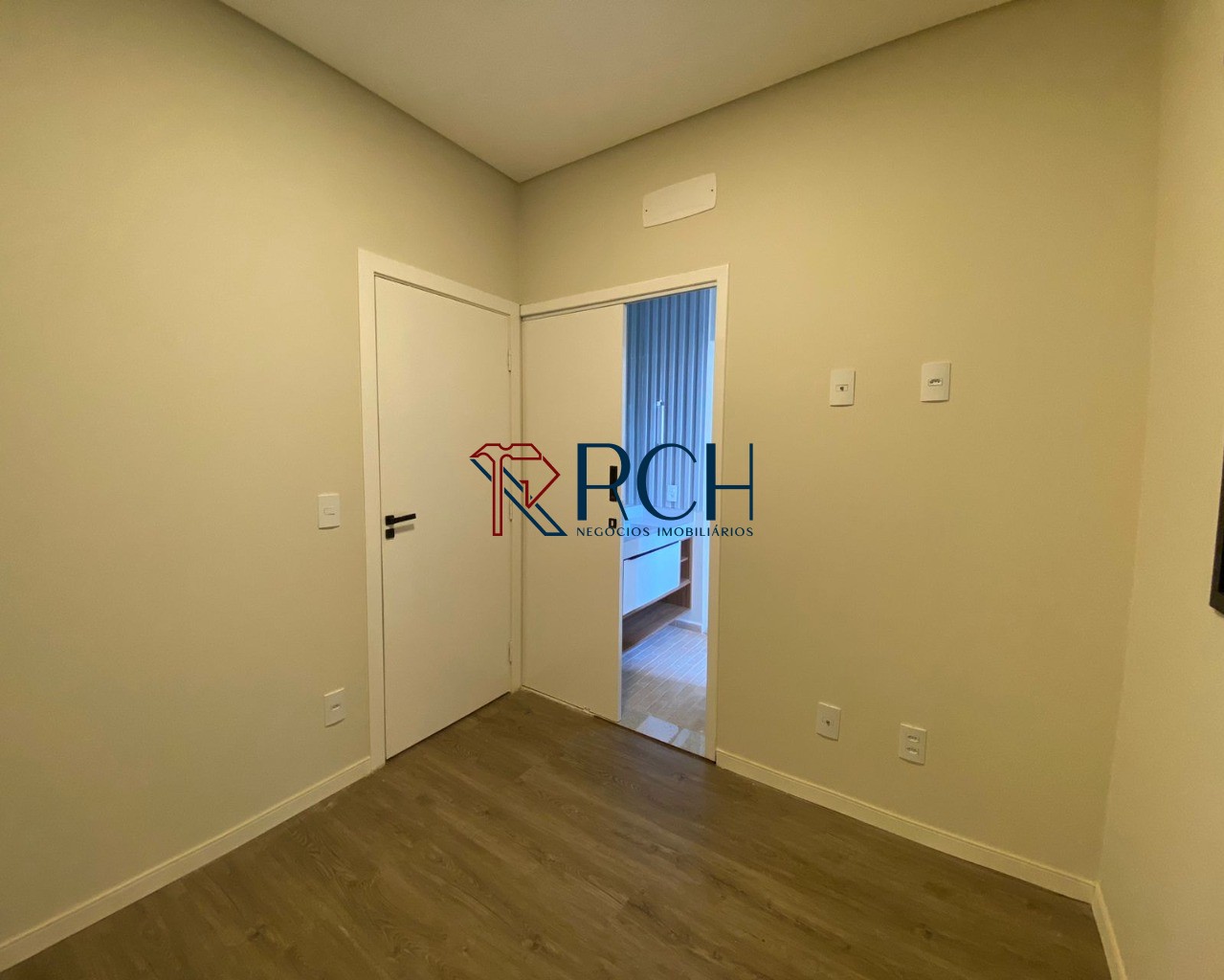 Casas à venda em jardim residencial villagio ipanema i, soro