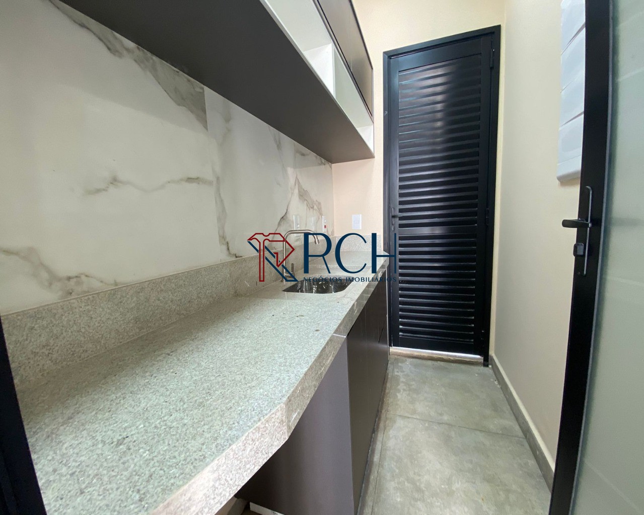 Casas à venda em jardim residencial villagio ipanema i, soro