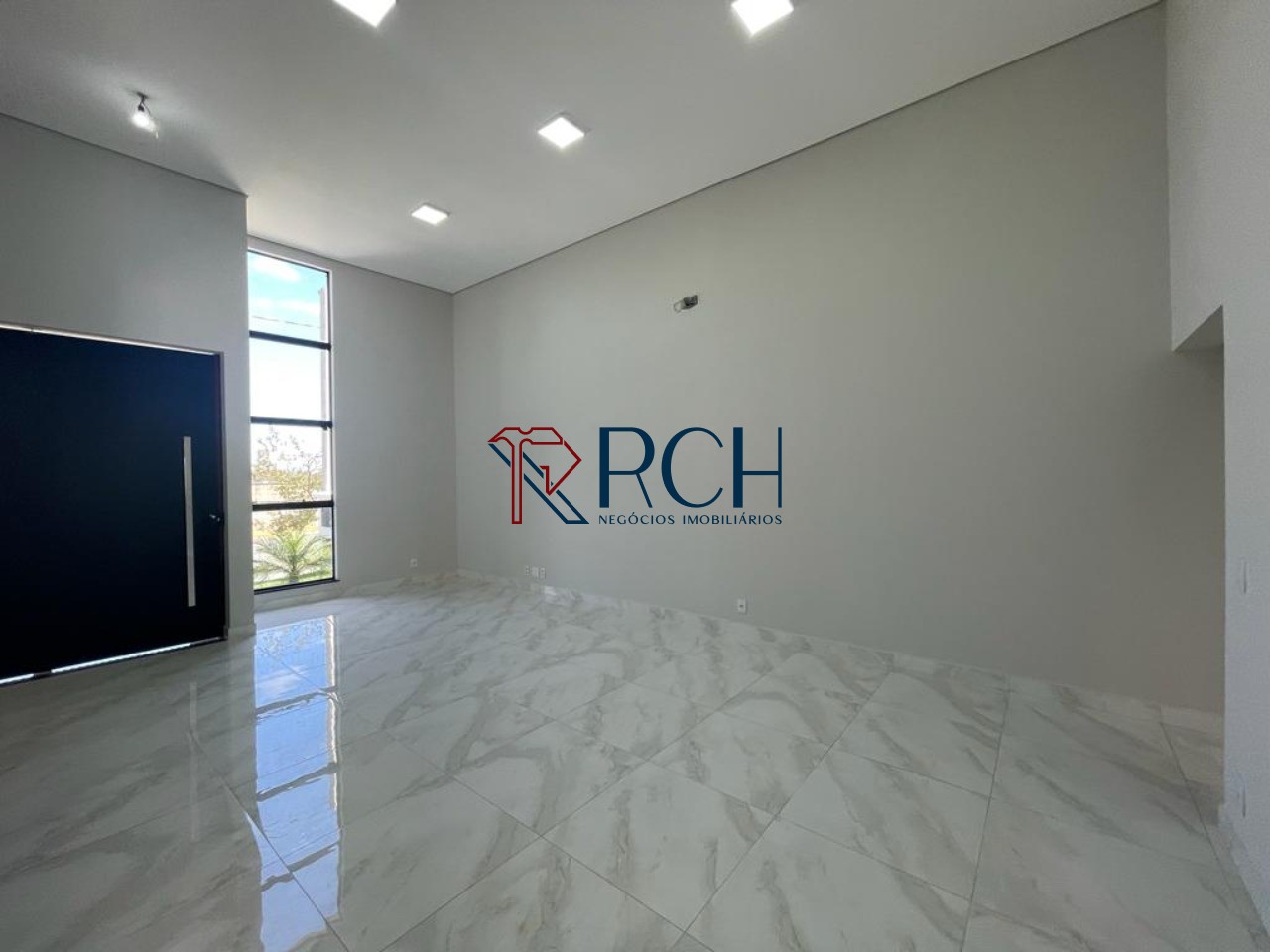 Casa com 3 dormitórios à venda com Piscina - Condomínio Le France - Sorocaba-SP