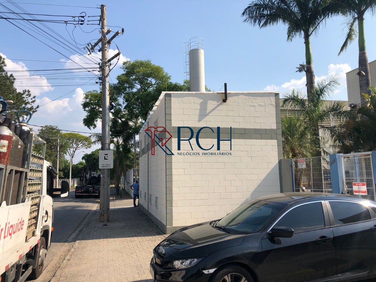 Galpão/depósito/armazém para alugar, 2700 m² por R$ 52.000/m - foto 12