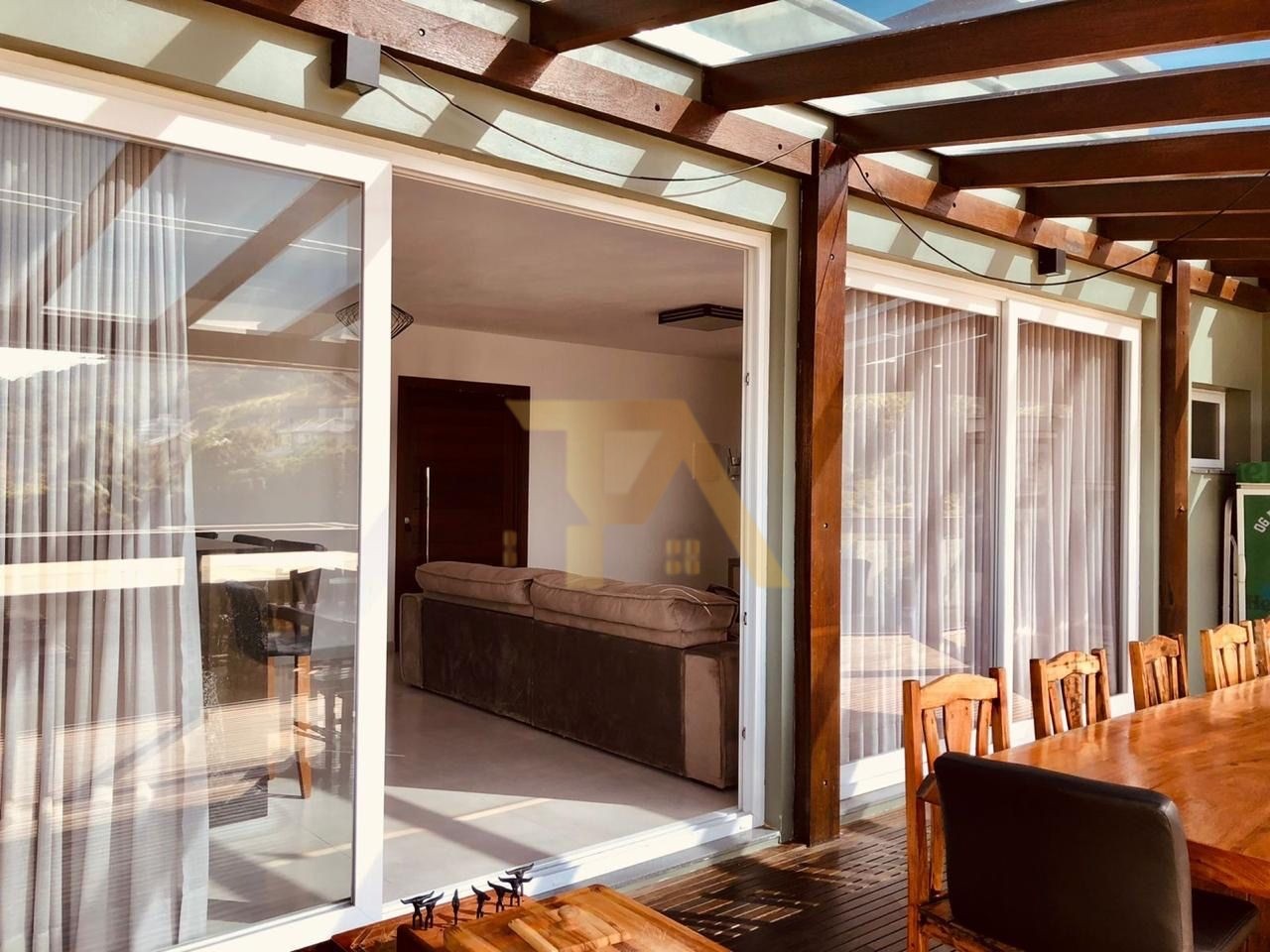 Casa alto padrão vista pro mar ferraz, garopaba