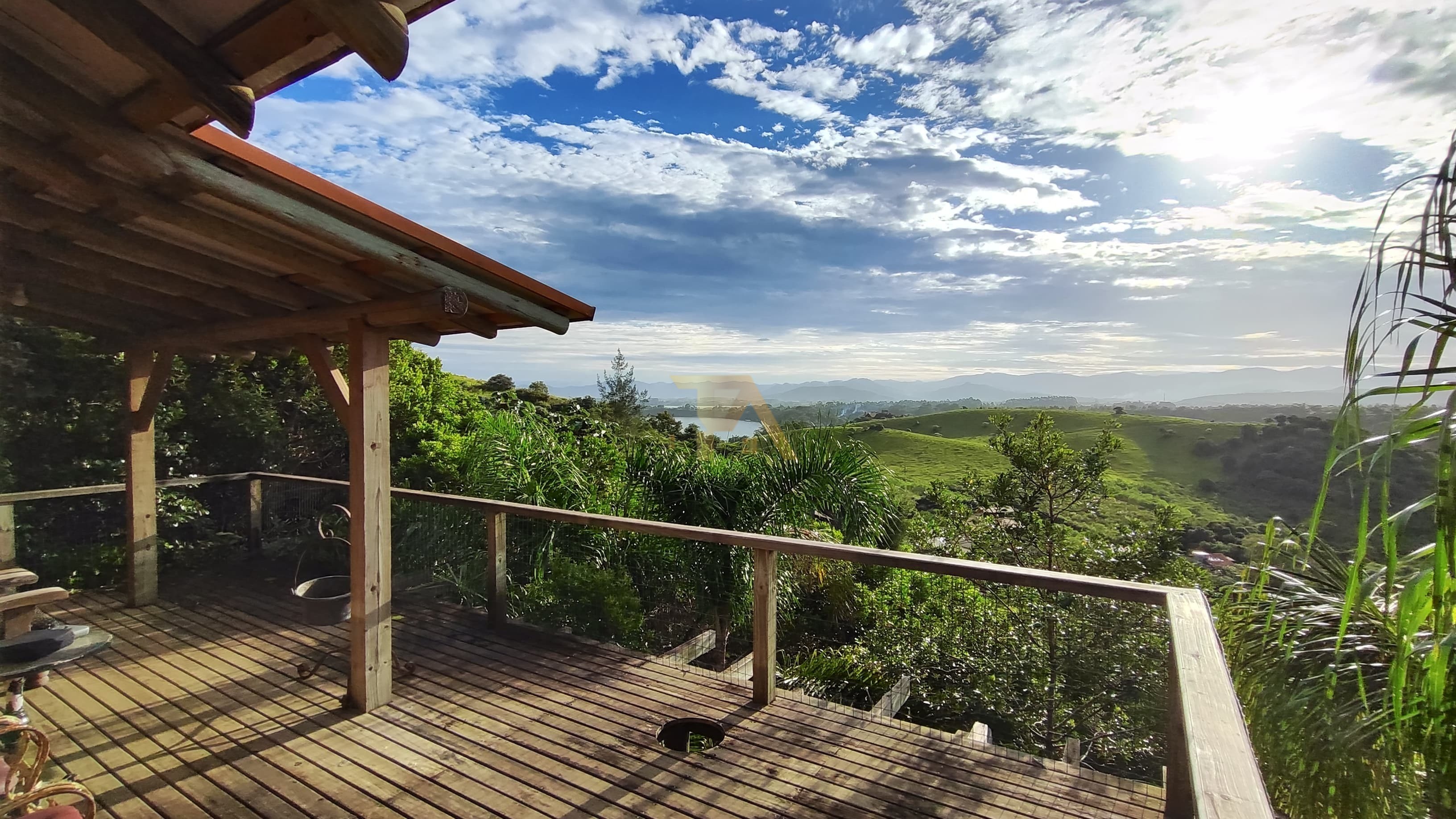 Casa em meio a Natureza no Caminho do Rei Praia do Rosa, Imbituba - SC