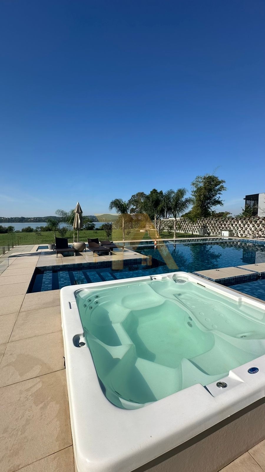 Terreno de 652,27m² Condomínio Aqualina Lake Club Imbituba - SC