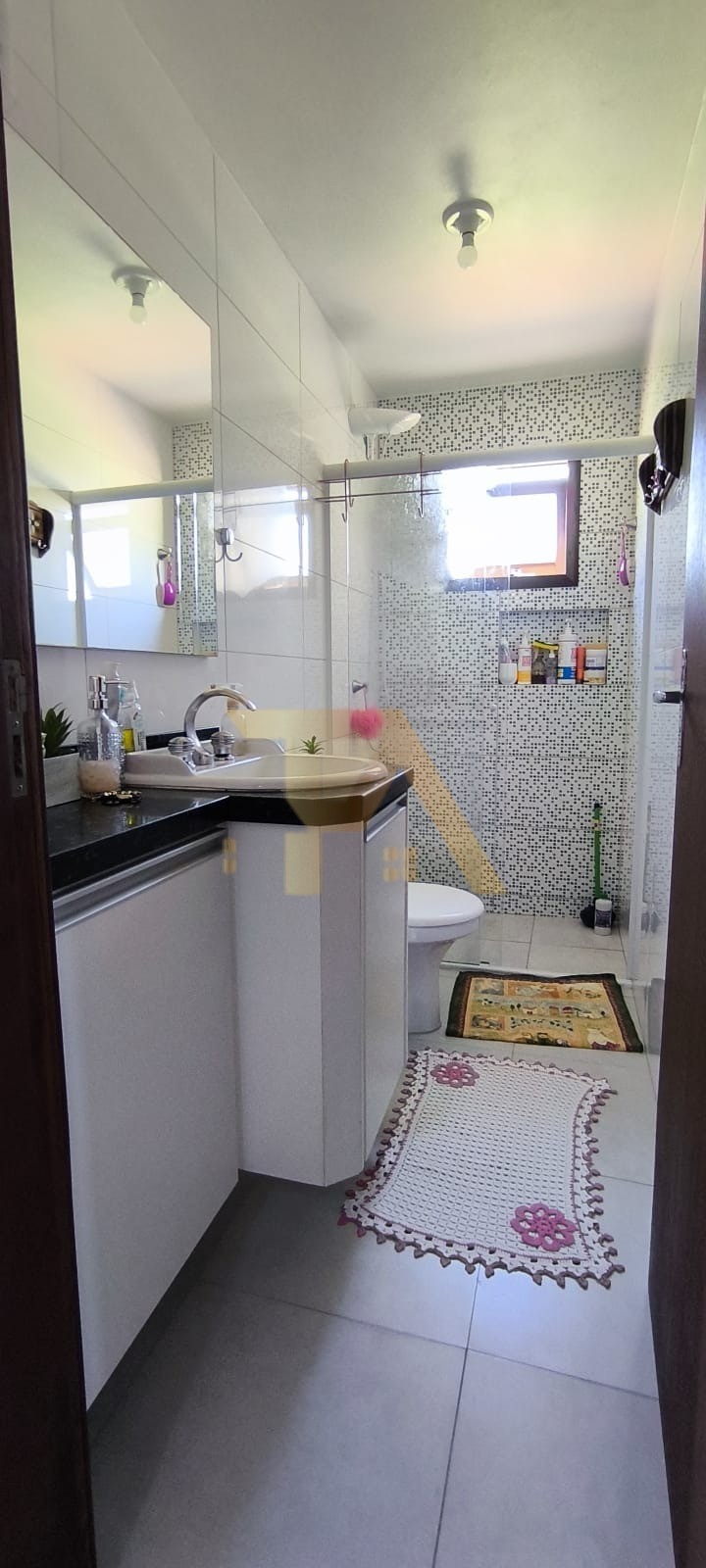 Casa com Piscina e Jardim na Lagoa de Ibiraquera Imbituba - SC