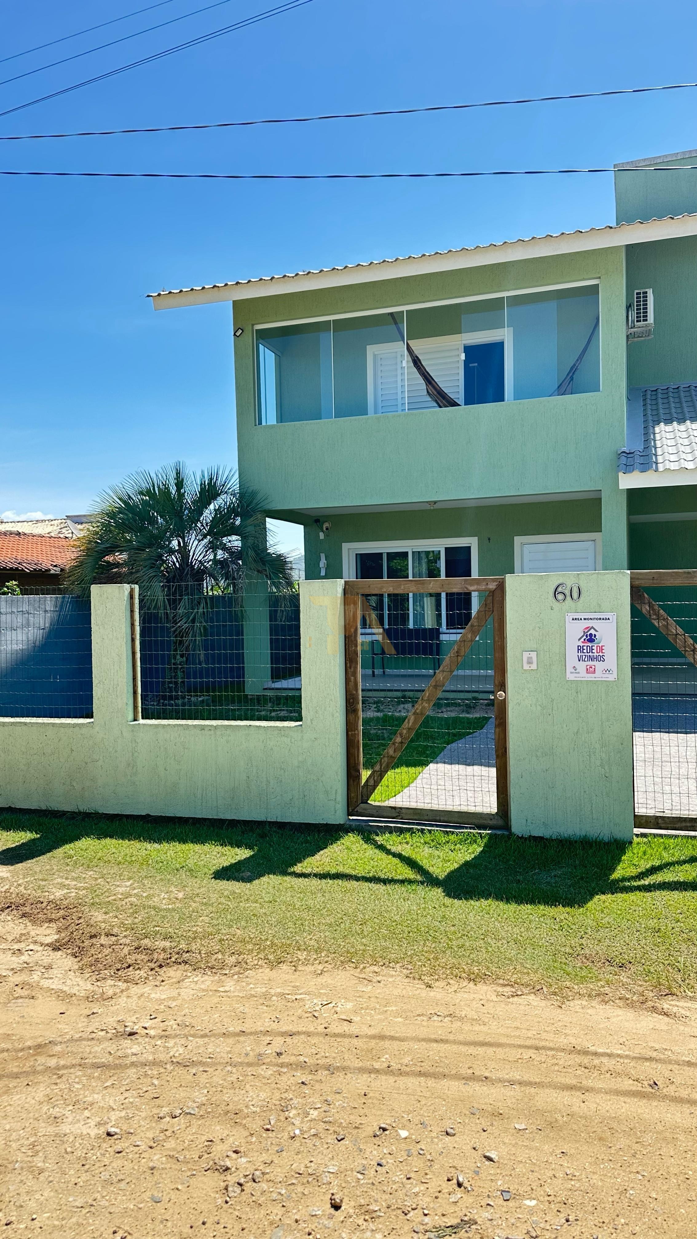 Sobrado de Alto Padrão Mobiliado a 100m da Lagoa Campo Duna, Imbituba