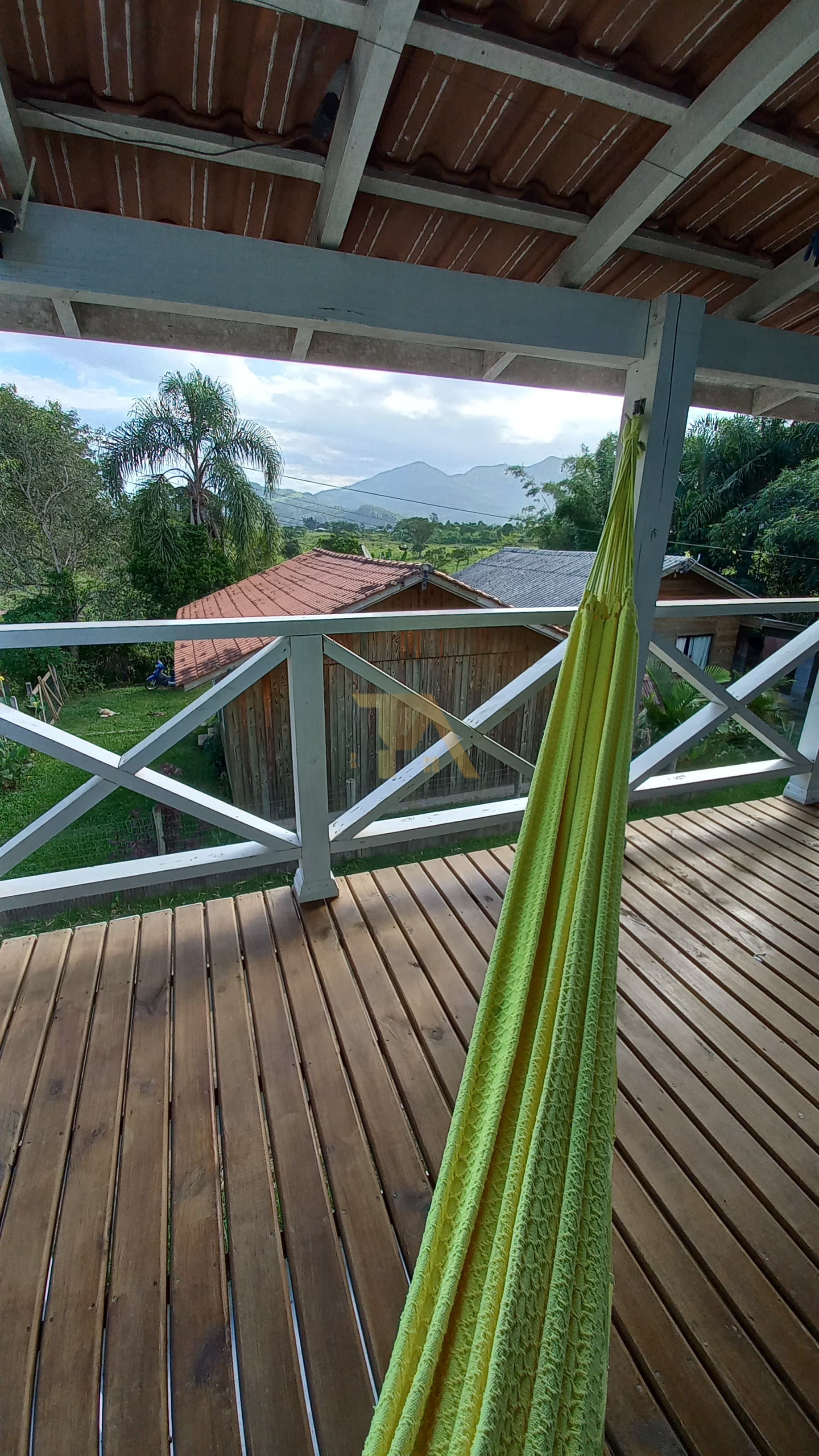 Casa com 4 Dormitórios à venda, 120 m² por R$ 450.000,00 Casa com 4 Dormitórios à venda, 120 m² por R$ 450.000,00