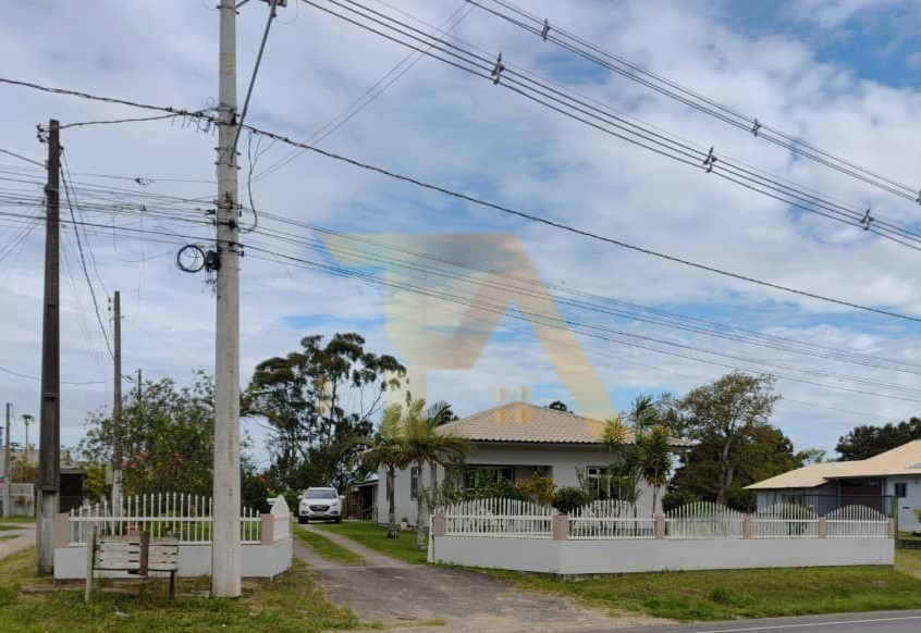 Casa à venda  no Areias da Palhocinha - Garopaba, SC. Imóveis