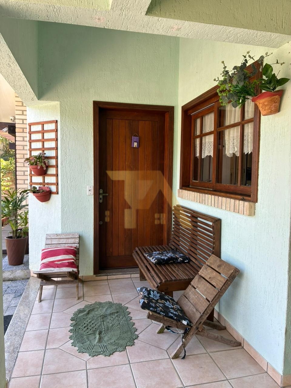Casa com 4 Dormitórios à venda, 166 m² por R$ 1.600.000,00 Casa com 4 Dormitórios à venda, 166 m² por R$ 1.600.000,00