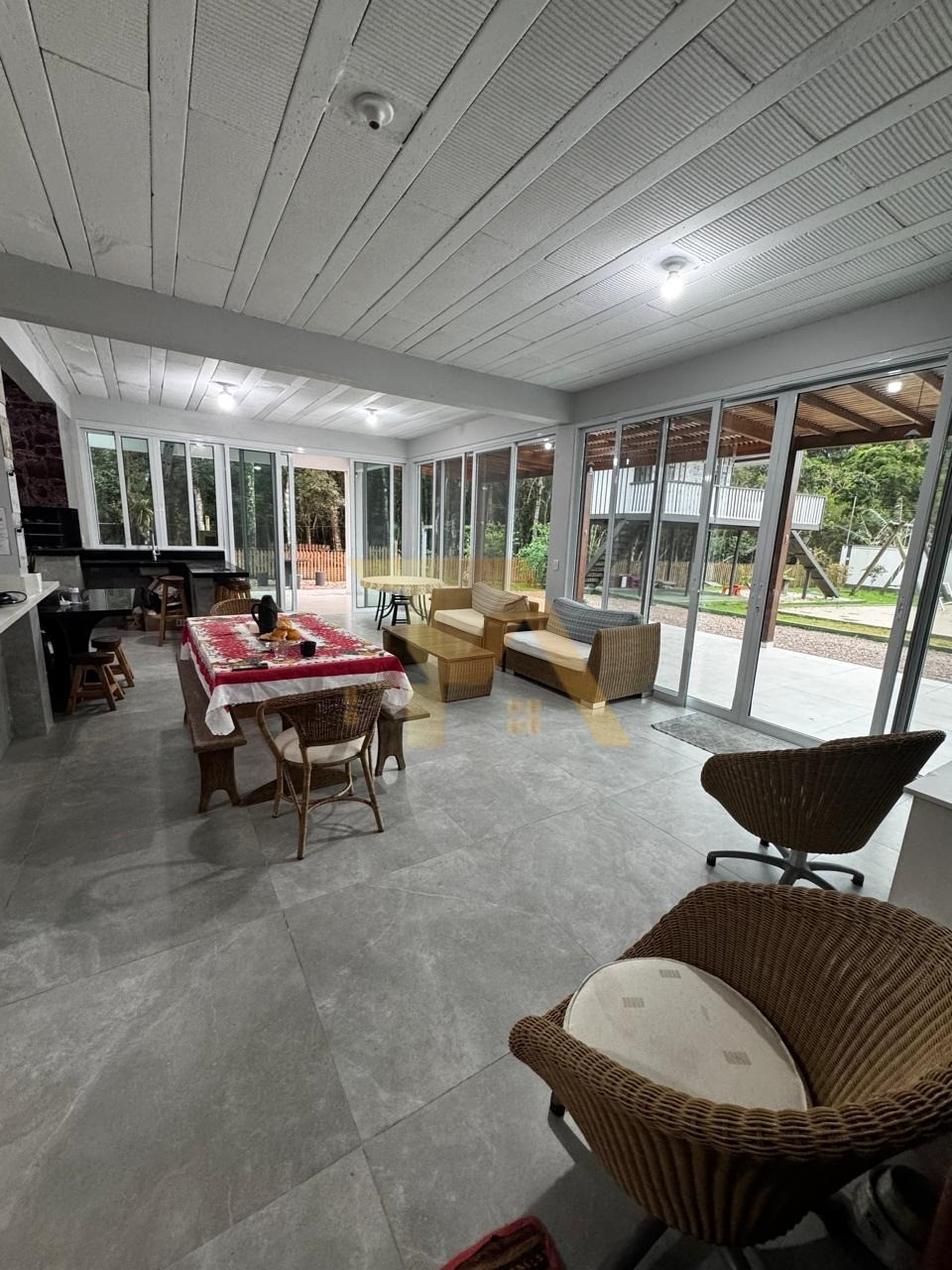 Casa, 3 quartos, 260 m² - Foto 21