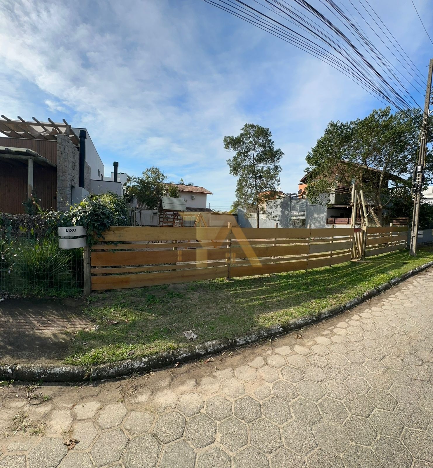 Terreno/Lote à venda, 3 m² por R$ 550.000,00 Terreno/Lote à venda, 3 m² por R$ 550.000,00