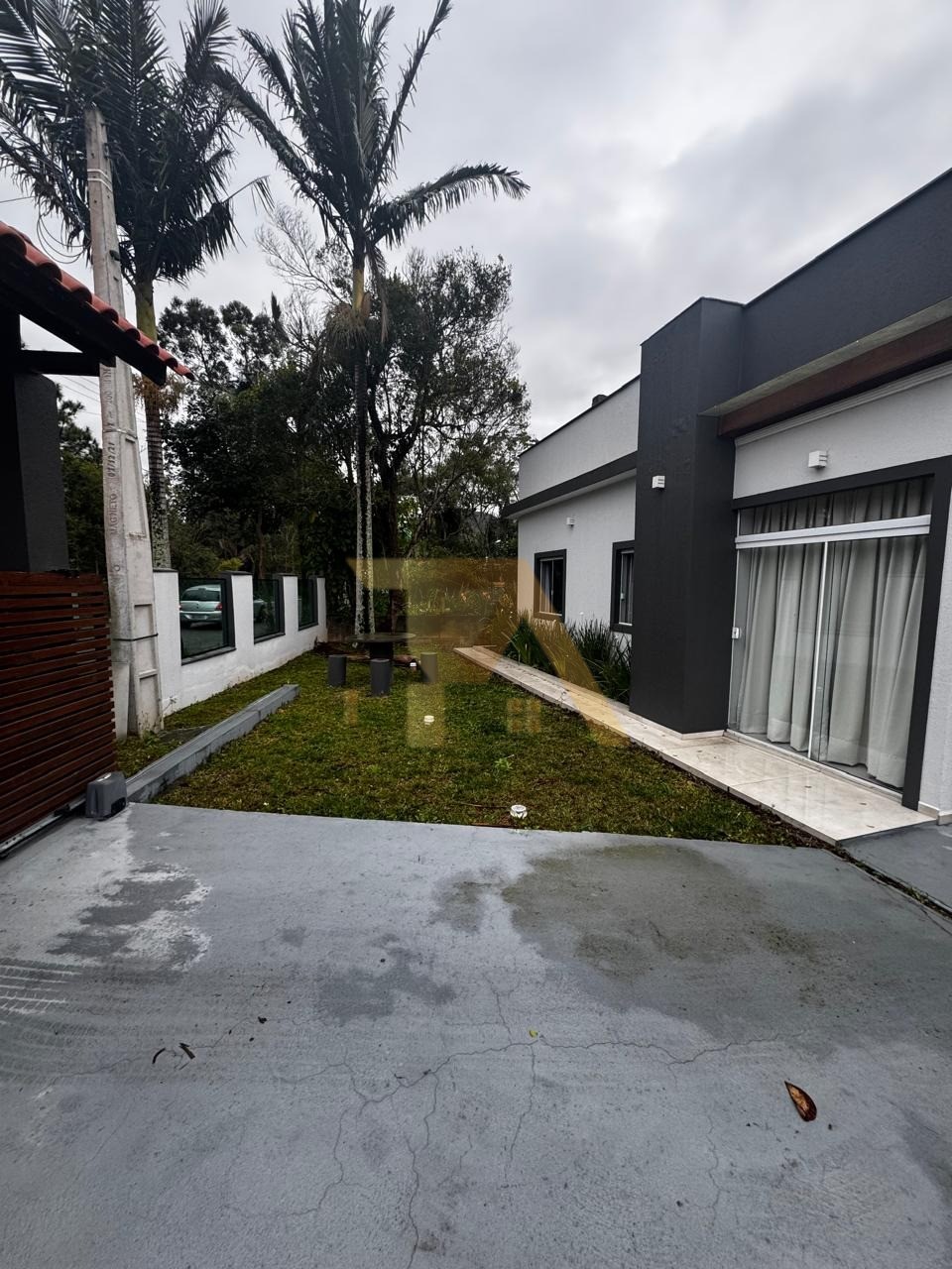 Casa com 3 Dormitórios à venda, 260 m² por R$ 1.990.000,00 Casa com 3 Dormitórios à venda, 260 m² por R$ 1.990.000,00