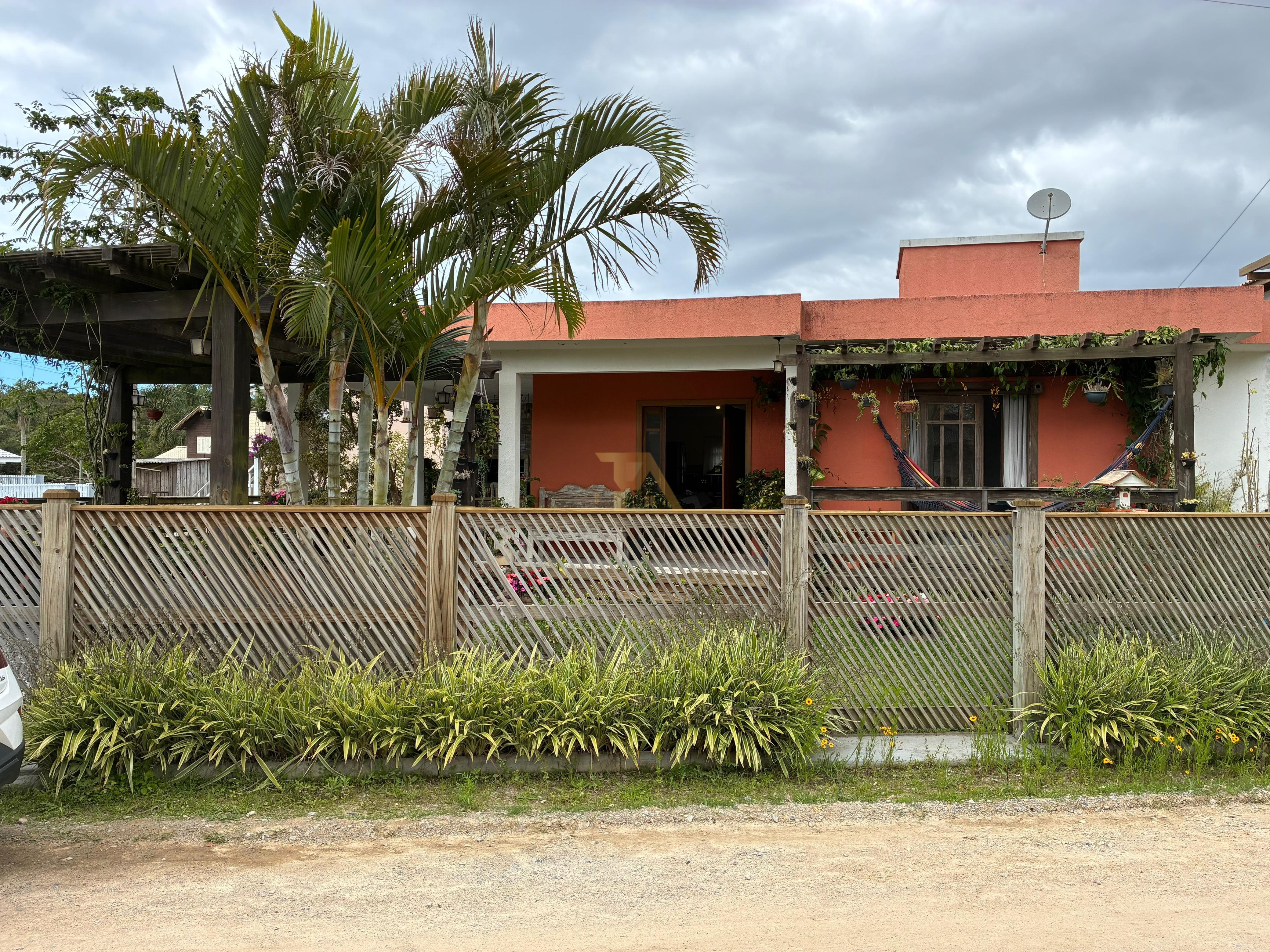 Casa à venda  no Areais da Palhocinha - Garopaba, SC. Imóveis