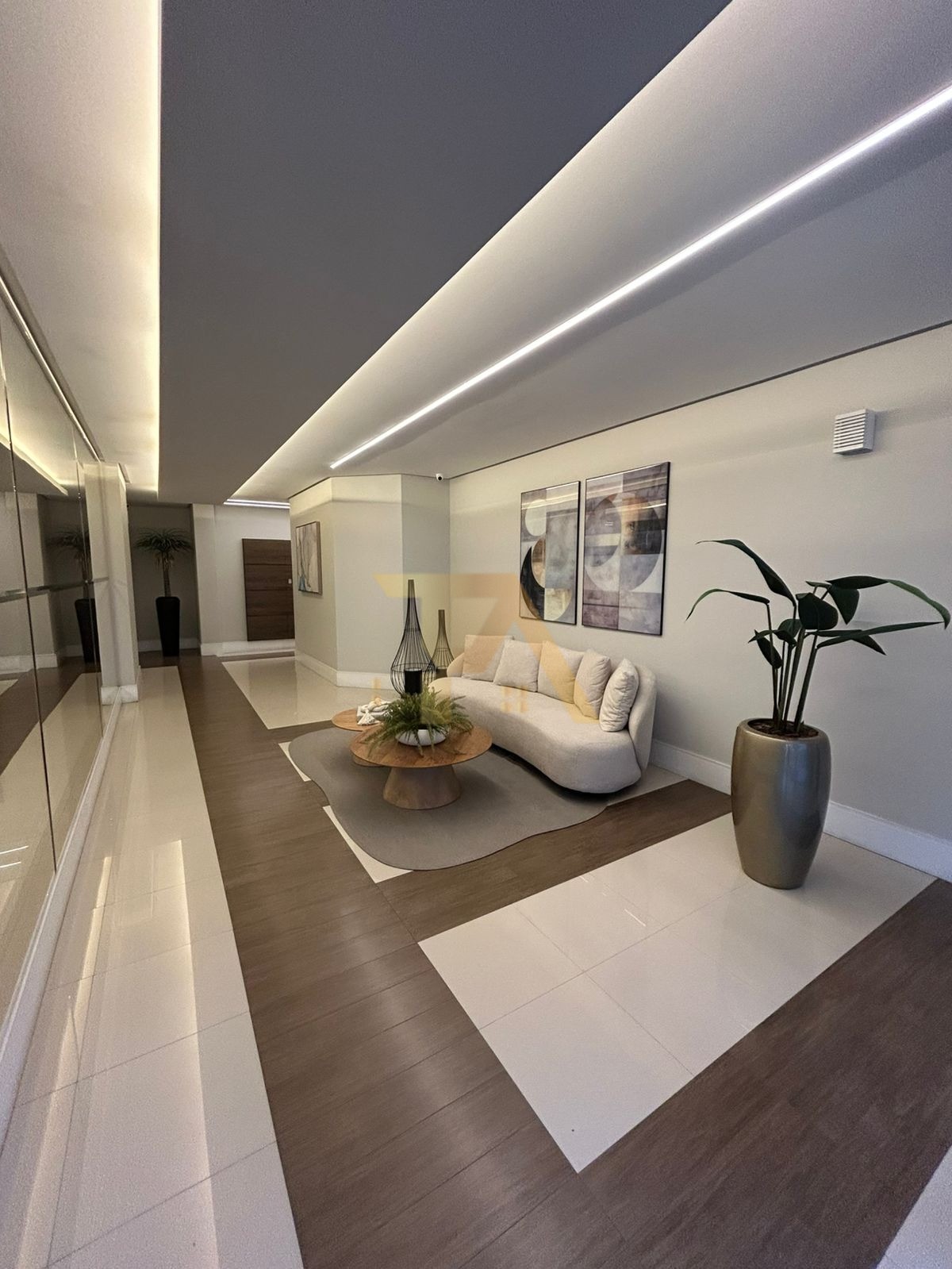 Apartamento com 2 Dormitórios à venda, 78 m² por R$ 750.000,00 Apartamento com 2 Dormitórios à venda, 78 m² por R$ 750.000,00