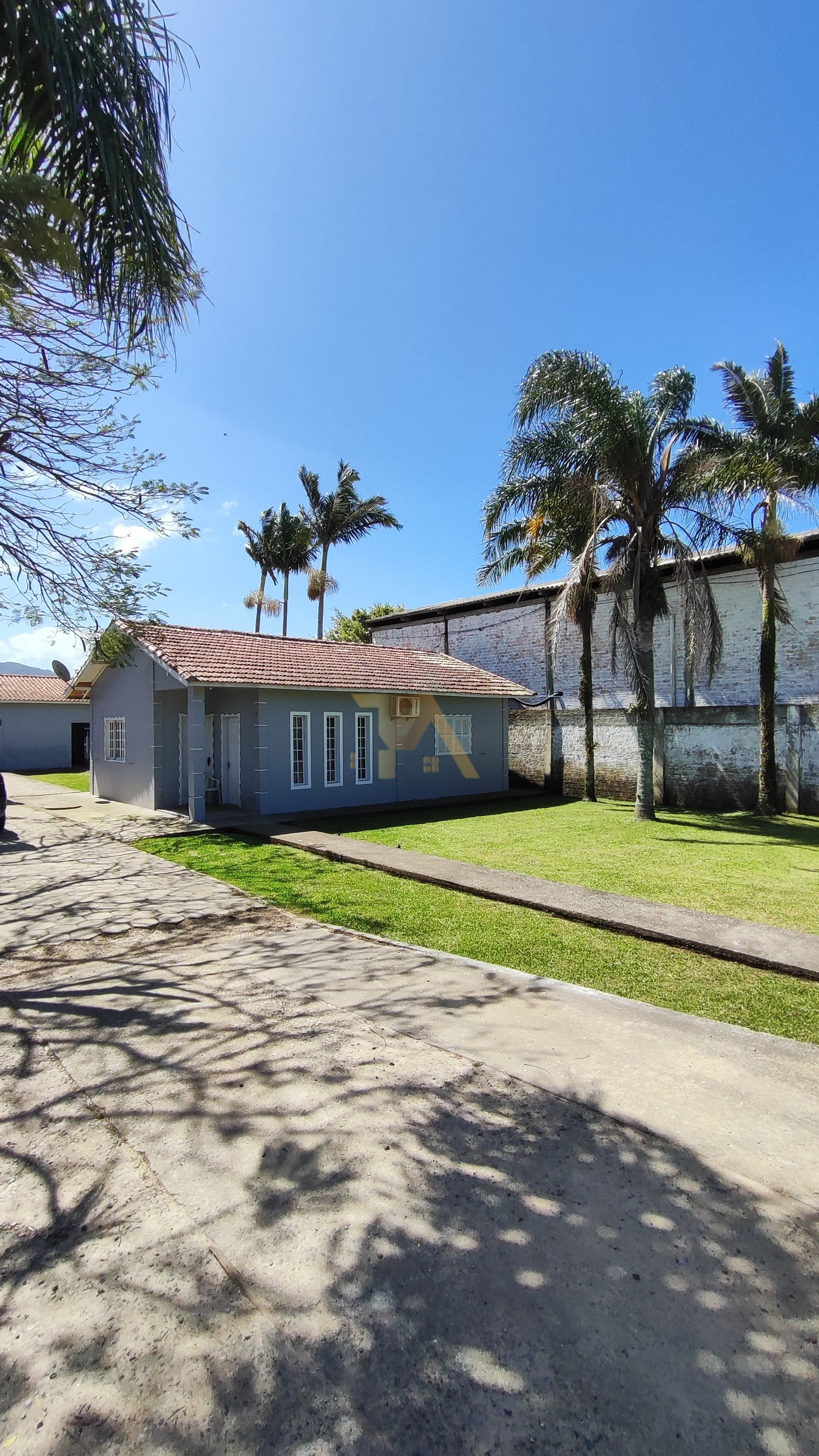 Casa com 3 Dormitórios à venda, 250 m² por R$ 1.500.000,00 Casa com 3 Dormitórios à venda, 250 m² por R$ 1.500.000,00