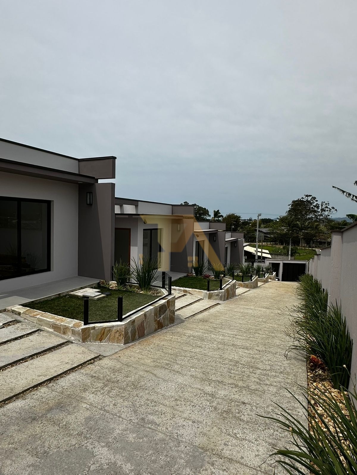 Casa com 2 Dormitórios à venda, 52 m² por R$ 455.000,00 Casa com 2 Dormitórios à venda, 52 m² por R$ 455.000,00