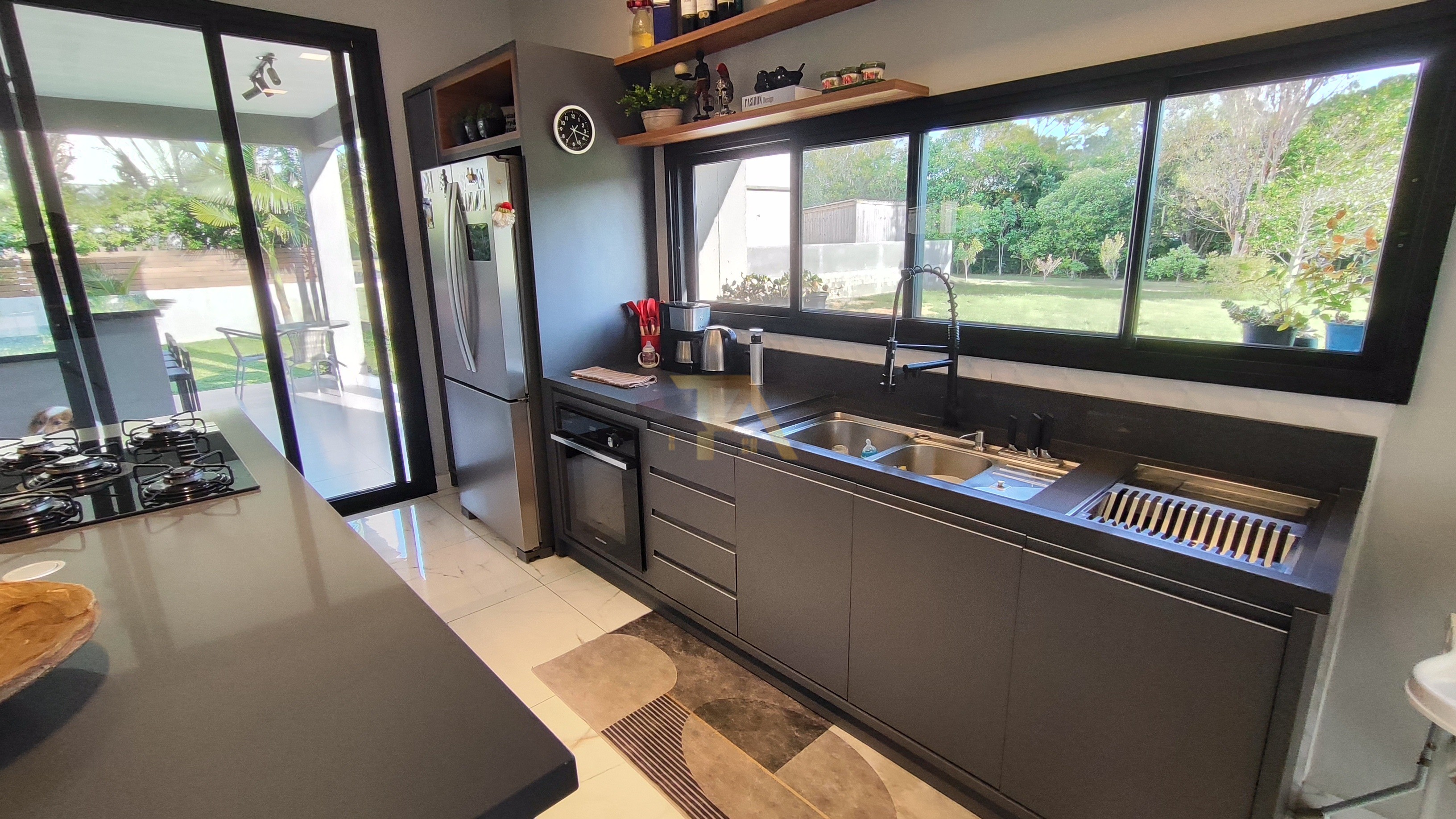 Casa com 3 Dormitórios à venda, 189 m² por R$ 2.150.000,00 Casa com 3 Dormitórios à venda, 189 m² por R$ 2.150.000,00