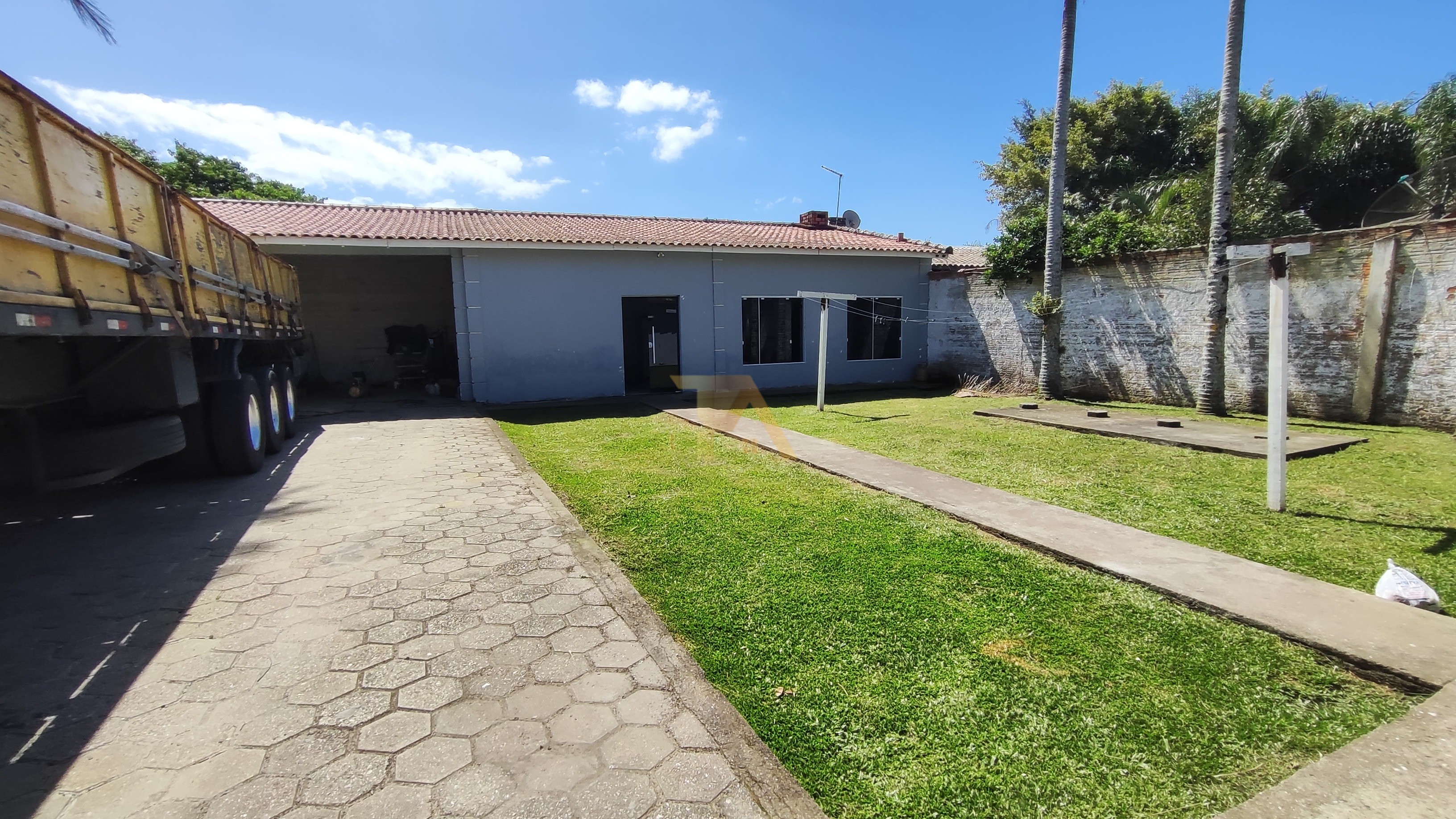 Casa com 3 Dormitórios à venda, 250 m² por R$ 1.500.000,00 Casa com 3 Dormitórios à venda, 250 m² por R$ 1.500.000,00