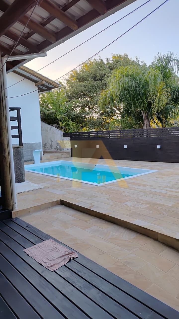 Casa com 4 Dormitórios à venda, 400 m² por R$ 2.600.000,00 Casa com 4 Dormitórios à venda, 400 m² por R$ 2.600.000,00