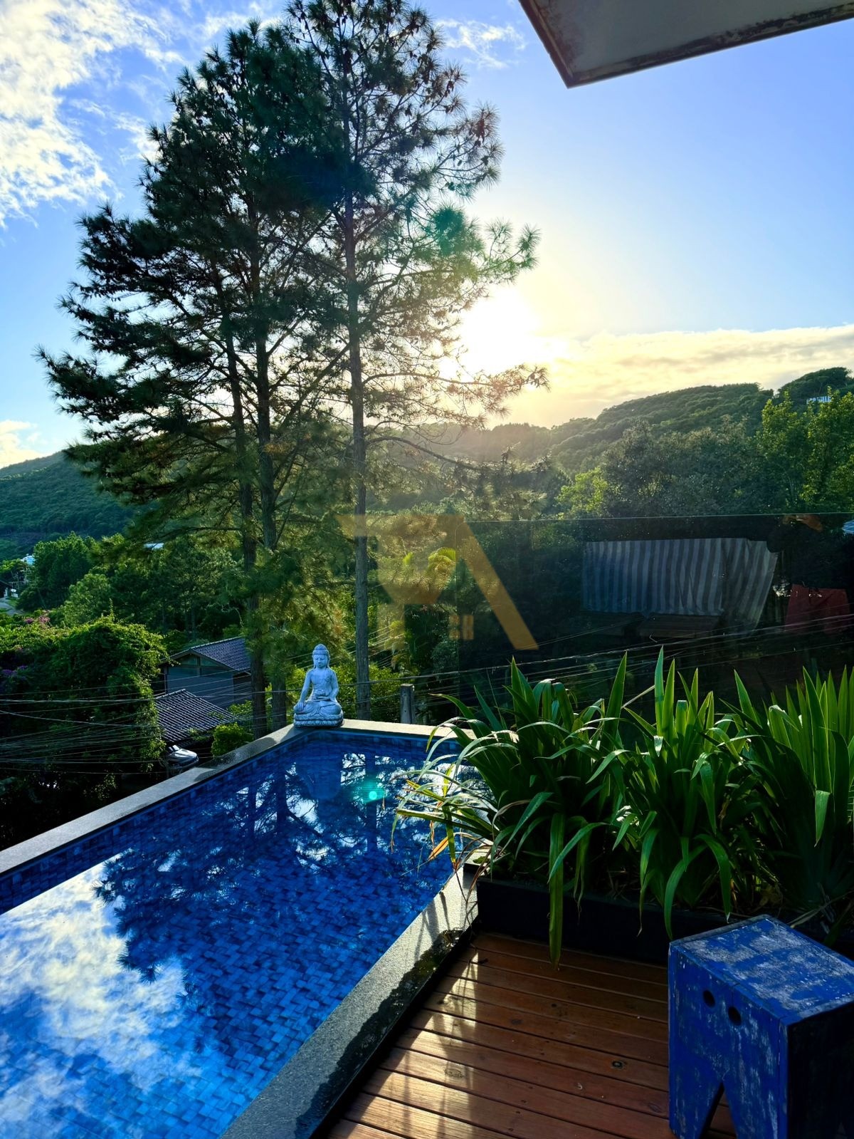 Casa com 3 Dormitórios à venda, 330 m² por R$ 2.500.000,00 Casa com 3 Dormitórios à venda, 330 m² por R$ 2.500.000,00