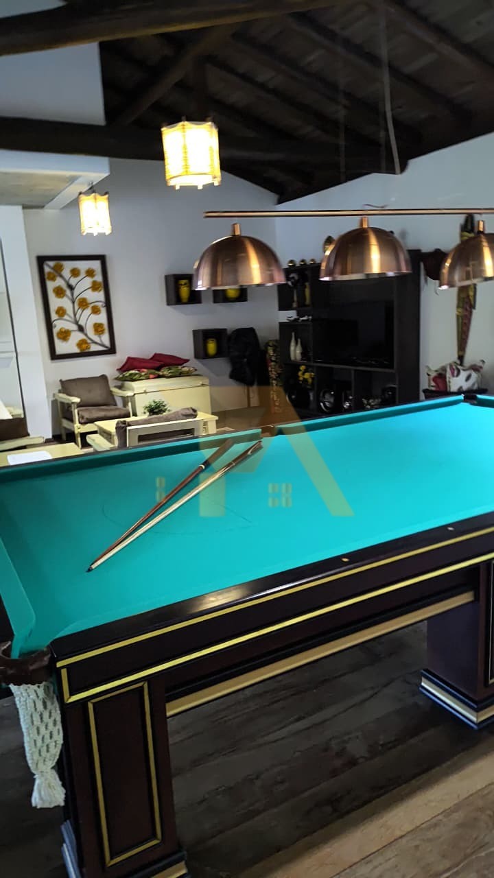 Casa com 4 Dormitórios à venda, 400 m² por R$ 2.600.000,00 Casa com 4 Dormitórios à venda, 400 m² por R$ 2.600.000,00