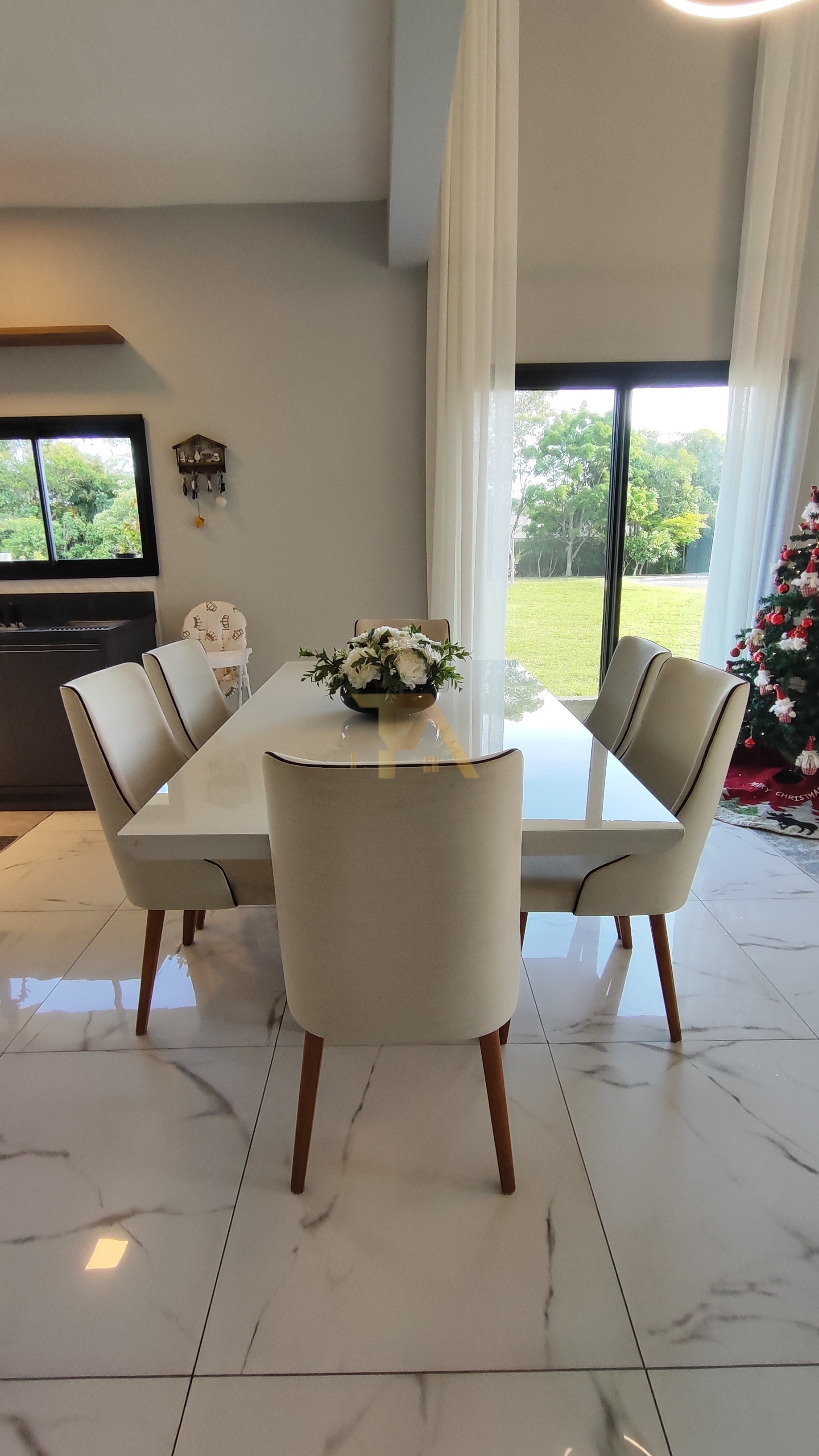 Casa com 3 Dormitórios à venda, 189 m² por R$ 2.150.000,00 Casa com 3 Dormitórios à venda, 189 m² por R$ 2.150.000,00