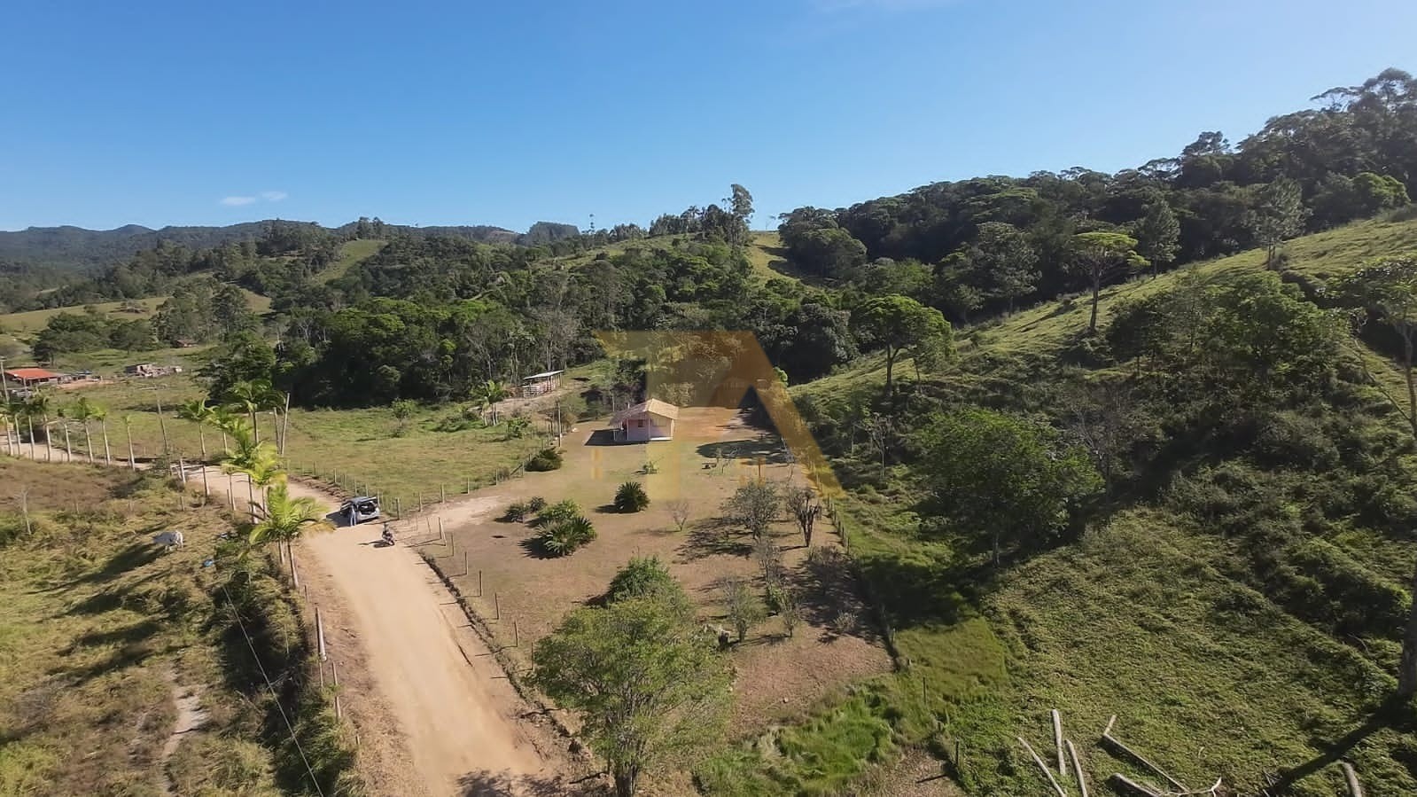 Fazenda/sítio/chácara/haras à venda, por R$ 650.000,00 Fazenda/sítio/chácara/haras à venda, por R$ 650.000,00