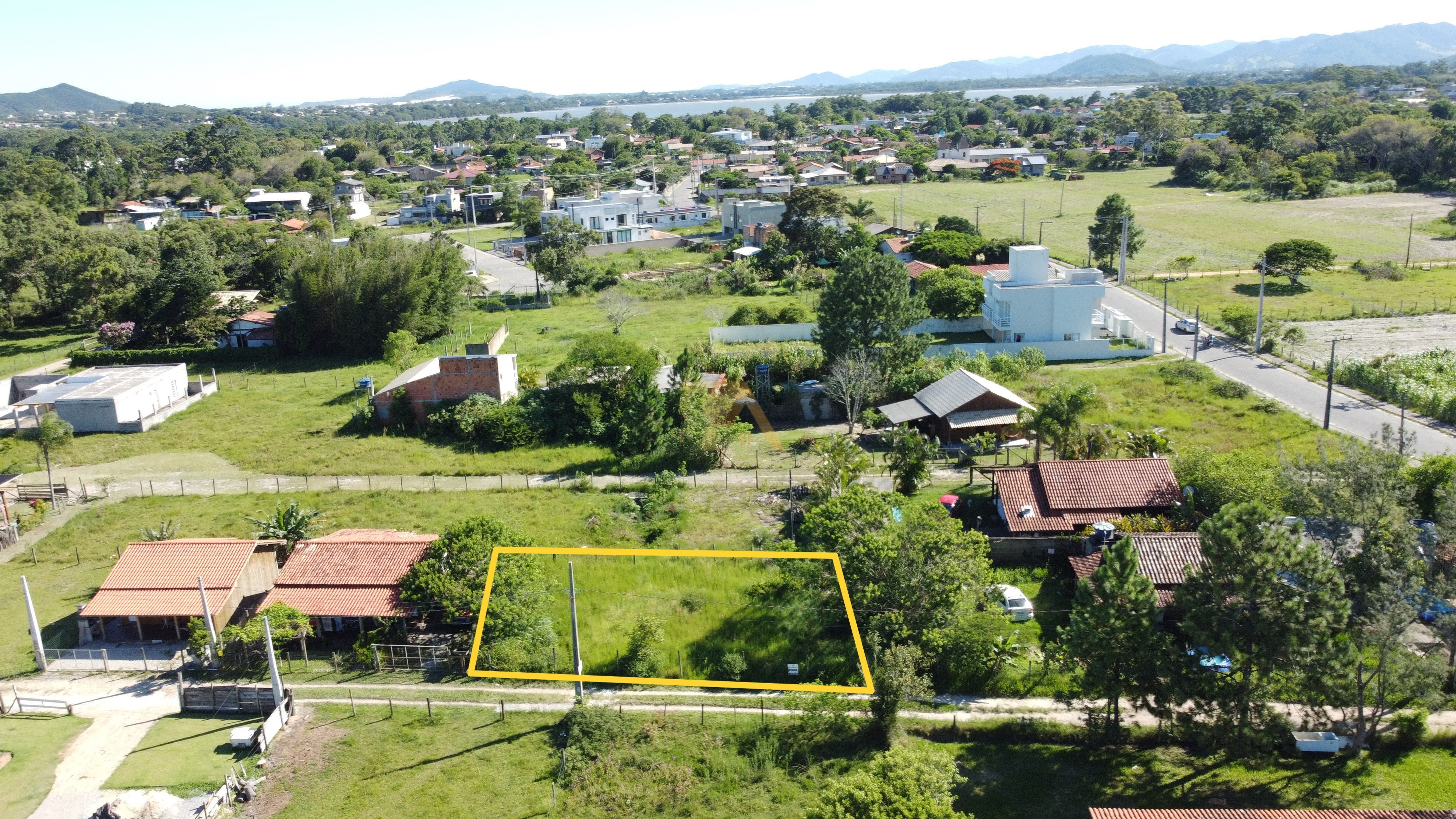 Terreno/Lote à venda  no Limpa - Garopaba, SC. Imóveis