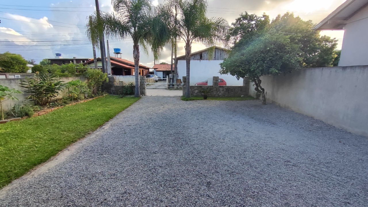 Casa com 2 Dormitórios à venda, 106 m² por R$ 480.000,00 Casa com 2 Dormitórios à venda, 106 m² por R$ 480.000,00