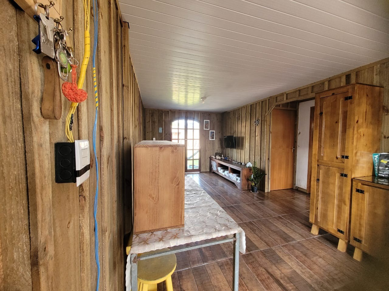 Casa com 2 Dormitórios à venda, 100 m² por R$ 330.000,00 Casa com 2 Dormitórios à venda, 100 m² por R$ 330.000,00