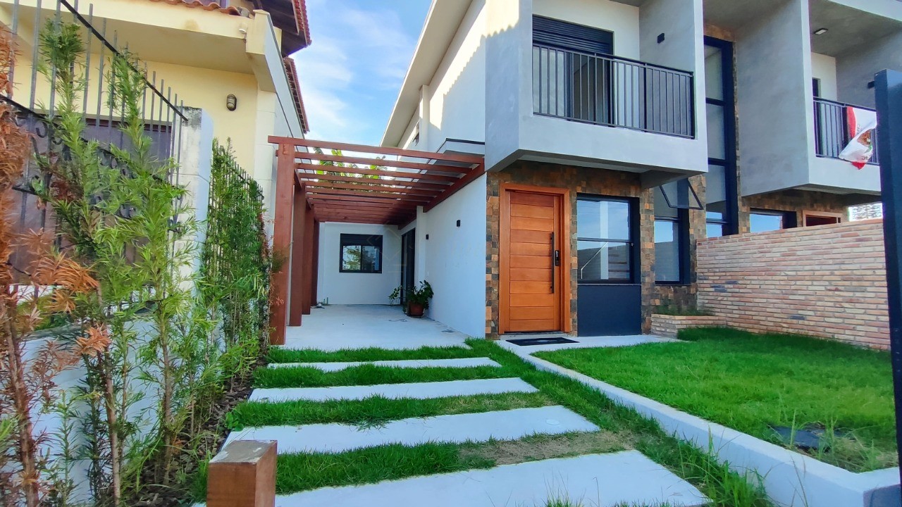 Casa com 3 Dormitórios à venda, 91 m² por R$ 899.000,00 Casa com 3 Dormitórios à venda, 91 m² por R$ 899.000,00