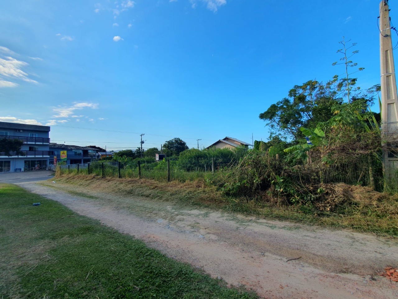 Loteamento e Condomínio, 584 m² - Foto 2