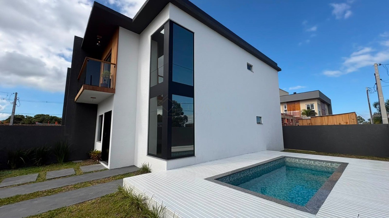 Casas com 3 Quartos e Piscina no Loteamento Campo Duna, Imbituba