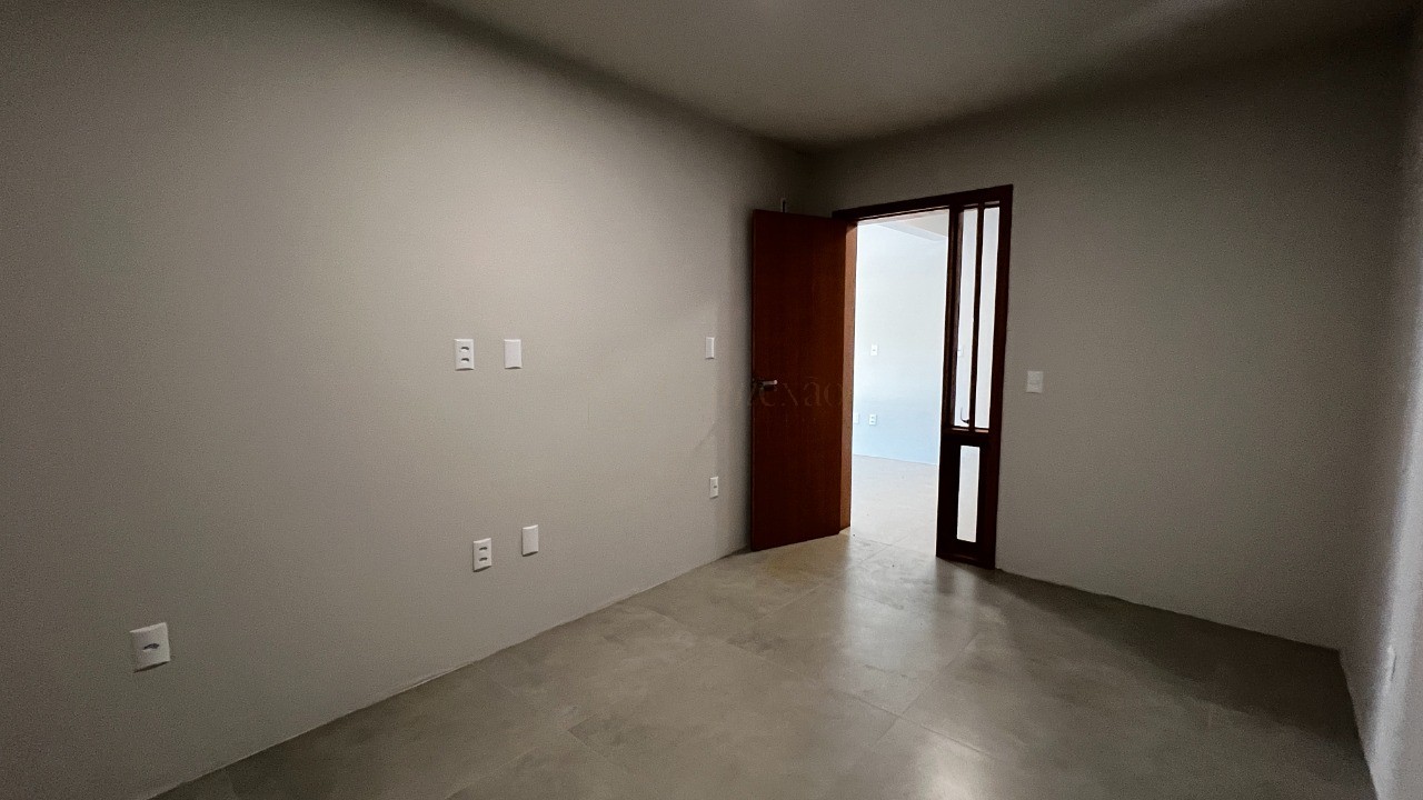 Sobrados no Centro de Garopaba: Casa à venda com 2 quartos, 2 banheiros e 91,37 m² - A partir de R$ 919 mil!