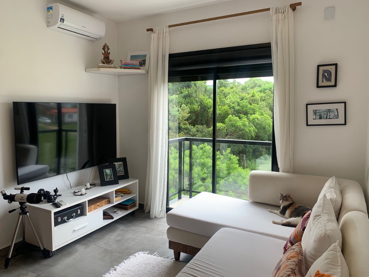 Imperdível oportunidade: Casa à venda em Garopaba-SC, bairro Campo Duna - 2 quartos, 2 suítes, 1 vaga de garagem, 82m².