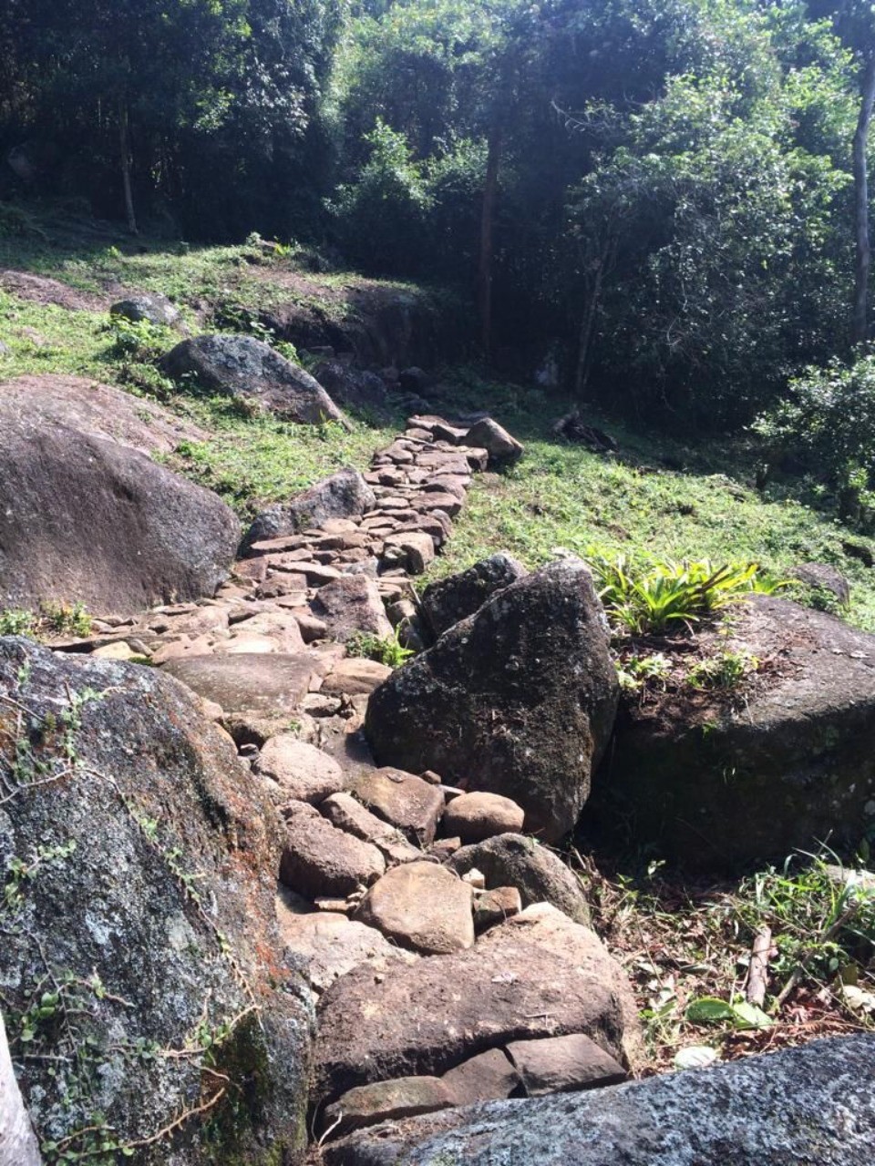 Terreno de 2.076,16 m² em condomínio exclusivo em garopaba-s