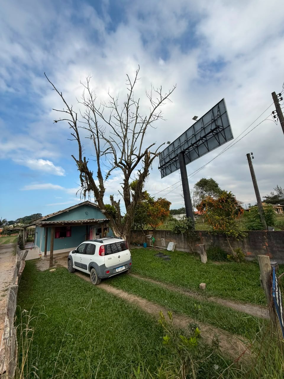 Casa comercial à venda em Garopaba-SC, no Campo Duna: oportunidade única em localização privilegiada!