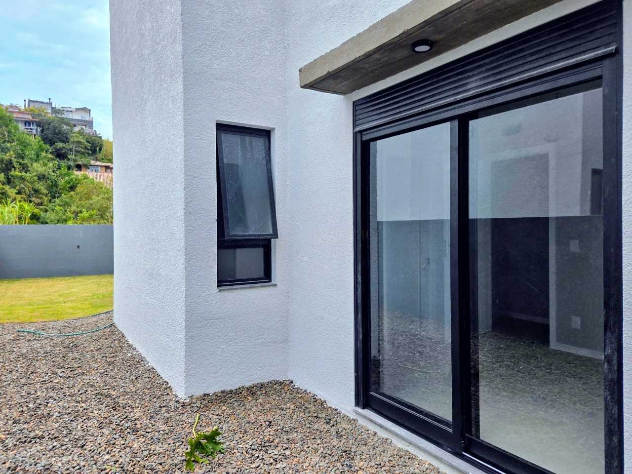 Apartamento de luxo à venda em Garopaba-SC, bairro Ferraz! 2 quartos, 2 suítes, 1 sala, 3 banheiros, 1 vaga de garagem e 178,05 m².