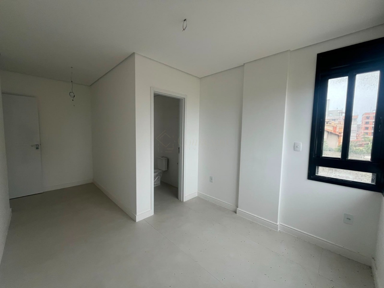 Imóvel imperdível: apartamento à venda no centro de imbituba