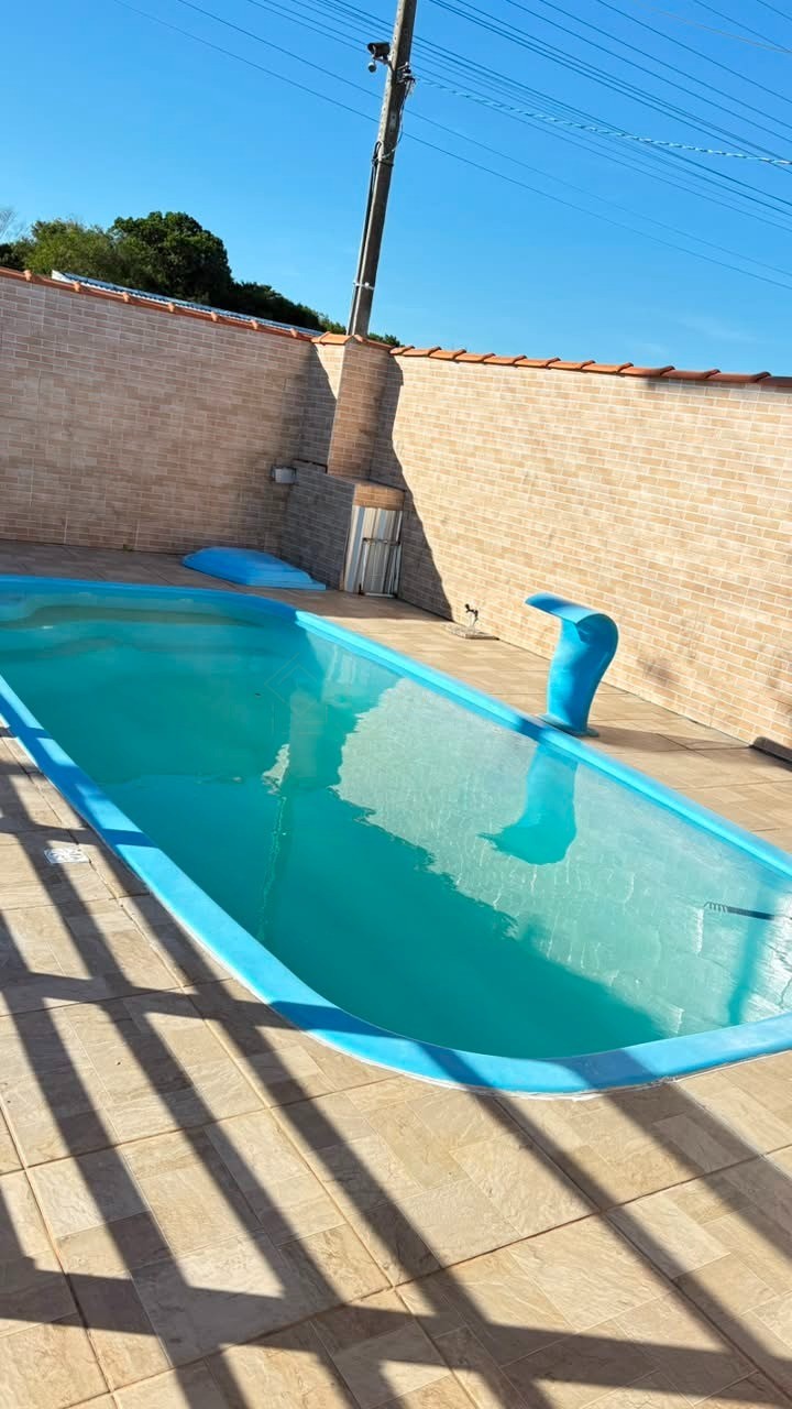 Casa com 3 dormitórios e piscina alto arroio, imbituba - sc