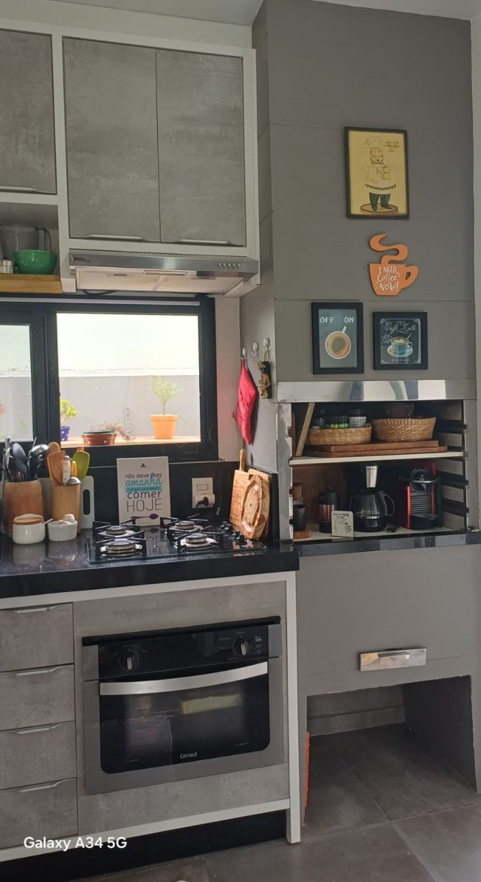 Imperdível oportunidade: Casa à venda em Garopaba-SC, bairro Campo Duna - 2 quartos, 2 suítes, 1 vaga de garagem, 82m².