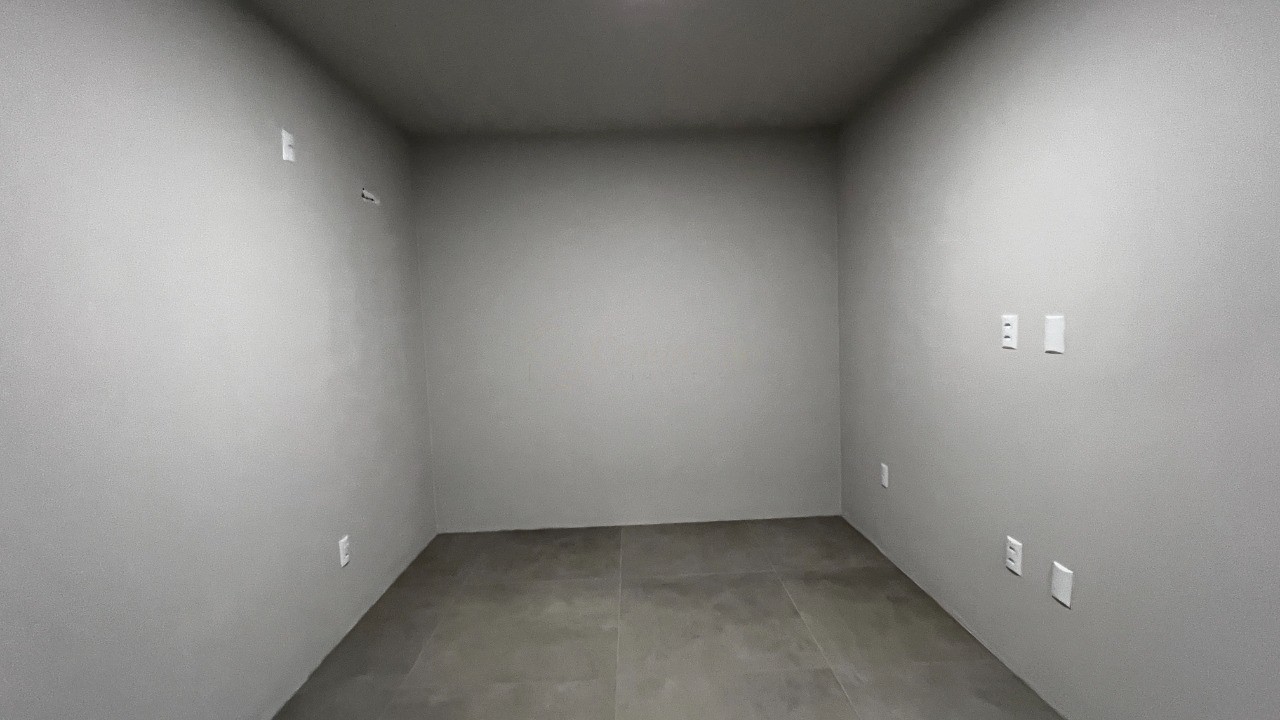 Sobrados no Centro de Garopaba: Casa à venda com 2 quartos, 2 banheiros e 91,37 m² - A partir de R$ 919 mil!