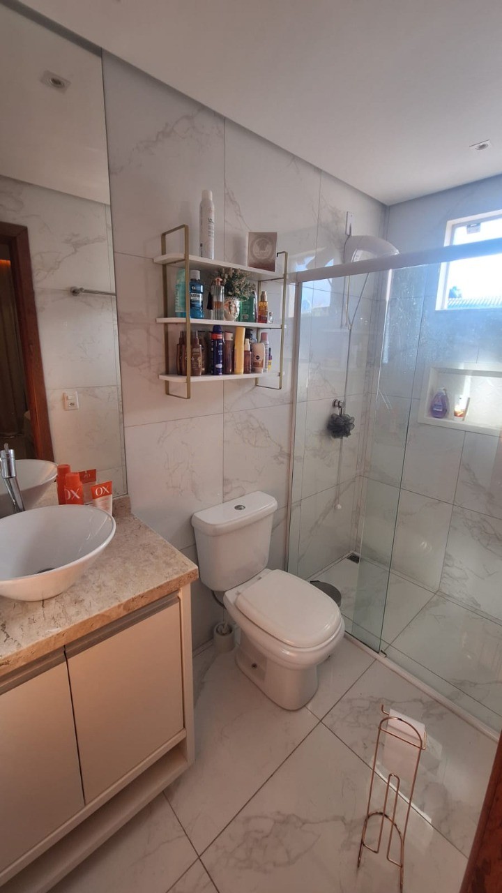 Oportunidade Imperdível: Pousada Comercial à Venda na Praia do Rosa, Imbituba-SC - 1 sala, 4 banheiros, 4 vagas - 450m²