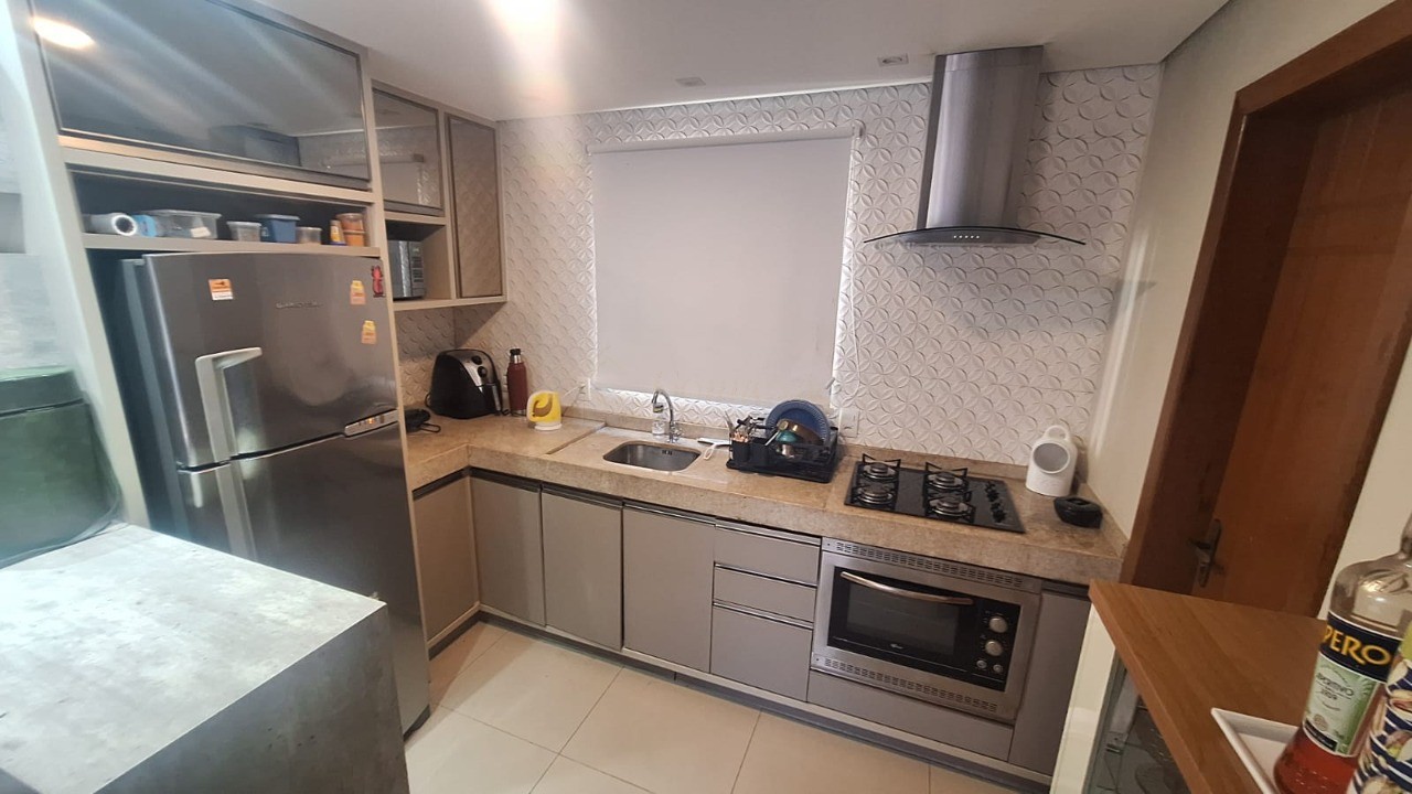 Oportunidade Imperdível: Pousada Comercial à Venda na Praia do Rosa, Imbituba-SC - 1 sala, 4 banheiros, 4 vagas - 450m²