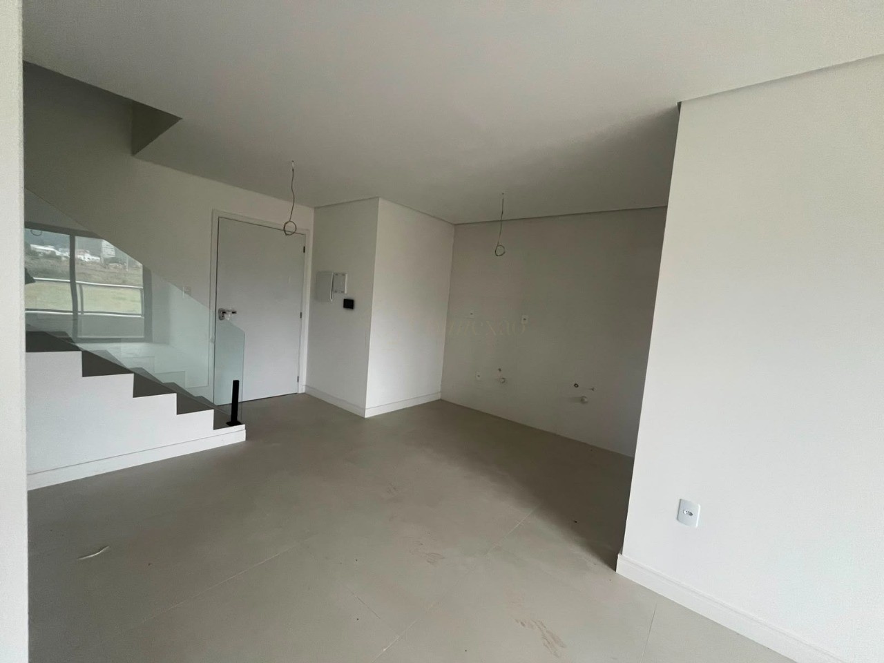 Imóvel imperdível: apartamento à venda no Centro de Imbituba-SC, 2 quartos, 1 suíte, 1 sala, 1 banheiro, 1 vaga, 62,46 m².