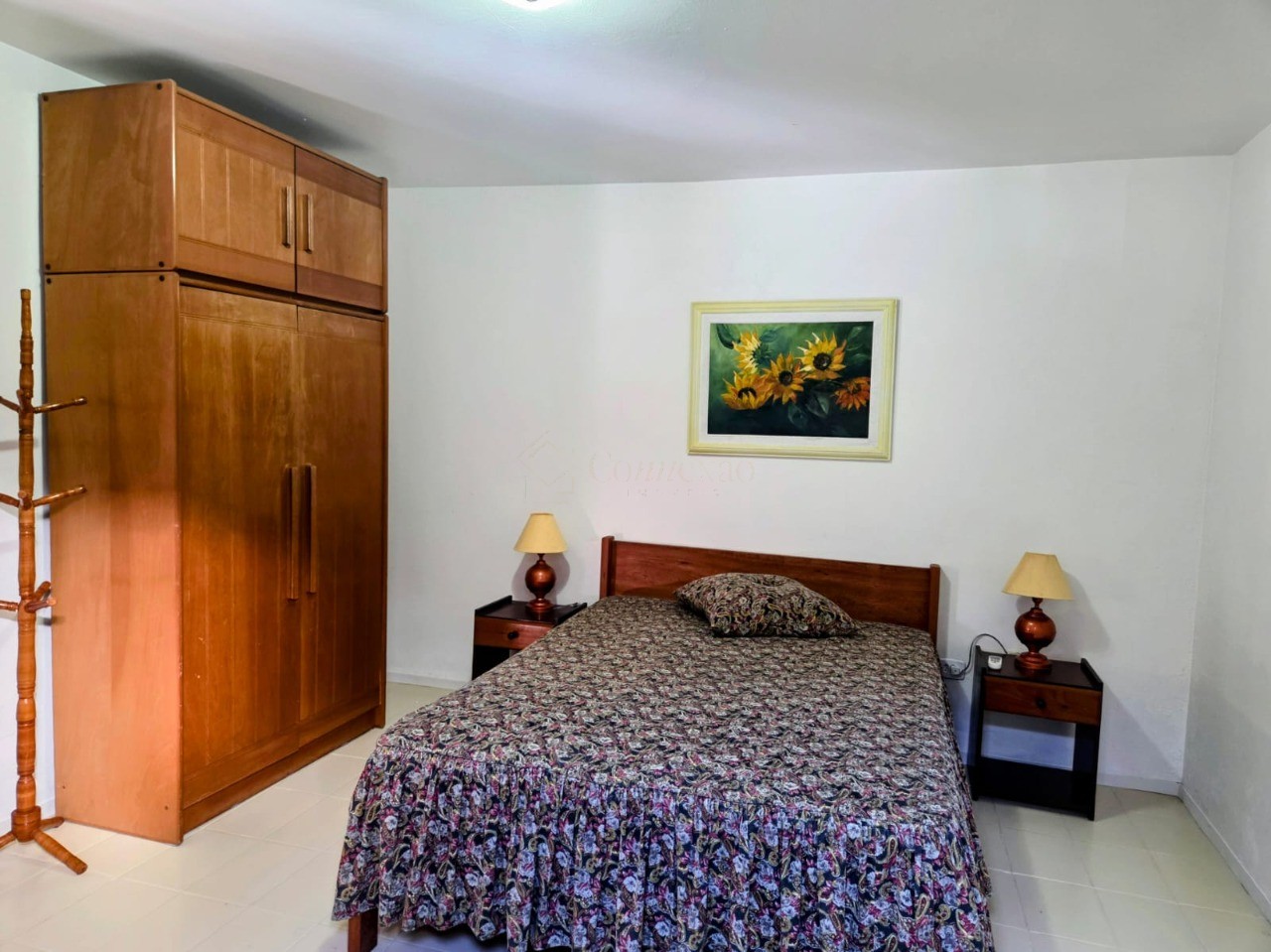 Imperdível! Casa à venda em Garopaba-SC, Centro: 4 quartos, 1 suíte, 2 salas, 3 banheiros, 2 vagas de garagem, 110m².