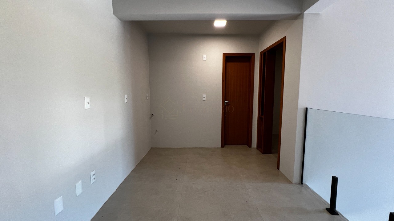 Sobrados no Centro de Garopaba: Casa à venda com 2 quartos, 2 banheiros e 91,37 m² - A partir de R$ 919 mil!