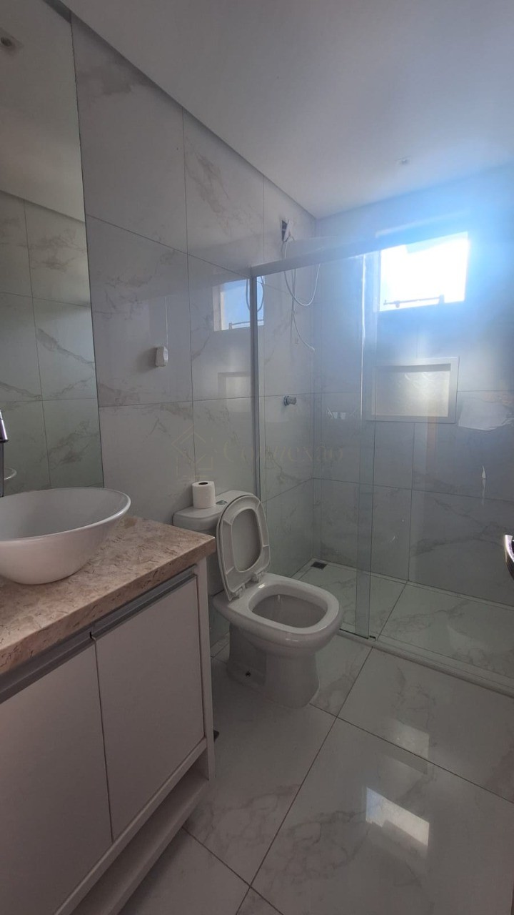Oportunidade Imperdível: Pousada Comercial à Venda na Praia do Rosa, Imbituba-SC - 1 sala, 4 banheiros, 4 vagas - 450m²